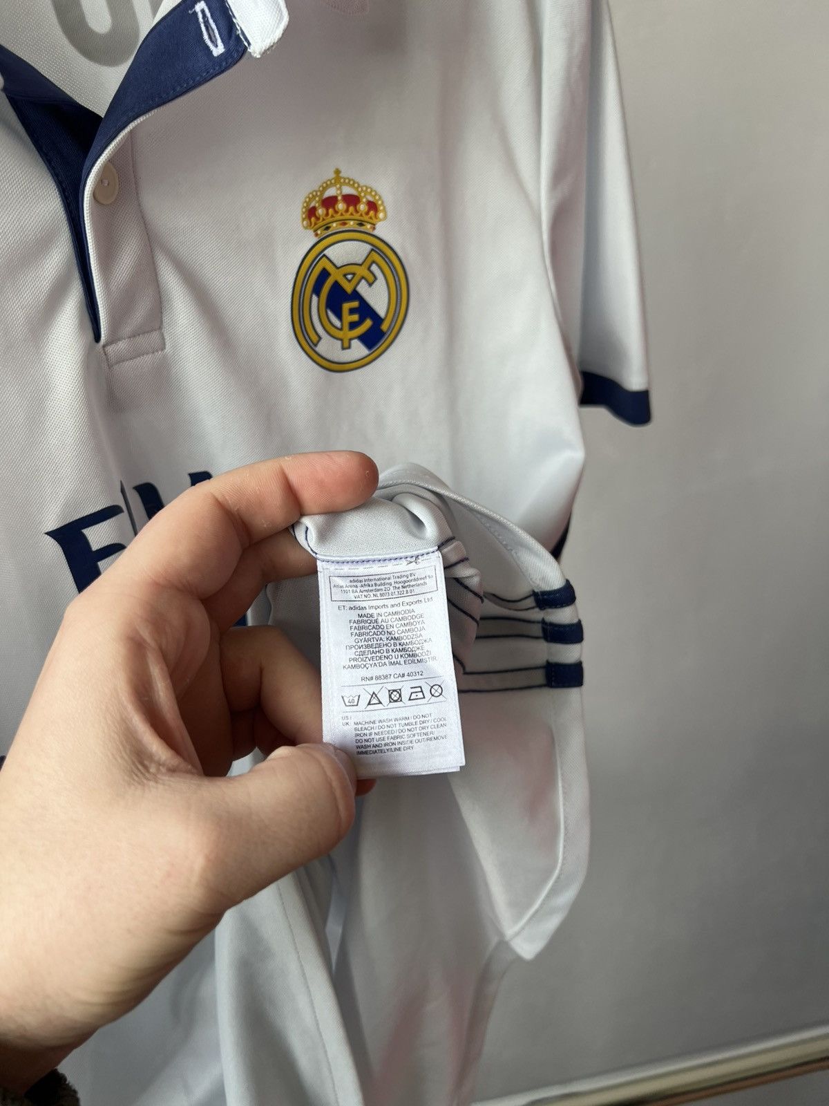 Adidas 2014/15 REAL MADRID #4 SERGIO RAMOS HOME SOCCER JERSEY SHIRT Size US M / EU 48-50 / 2 - 14 Thumbnail