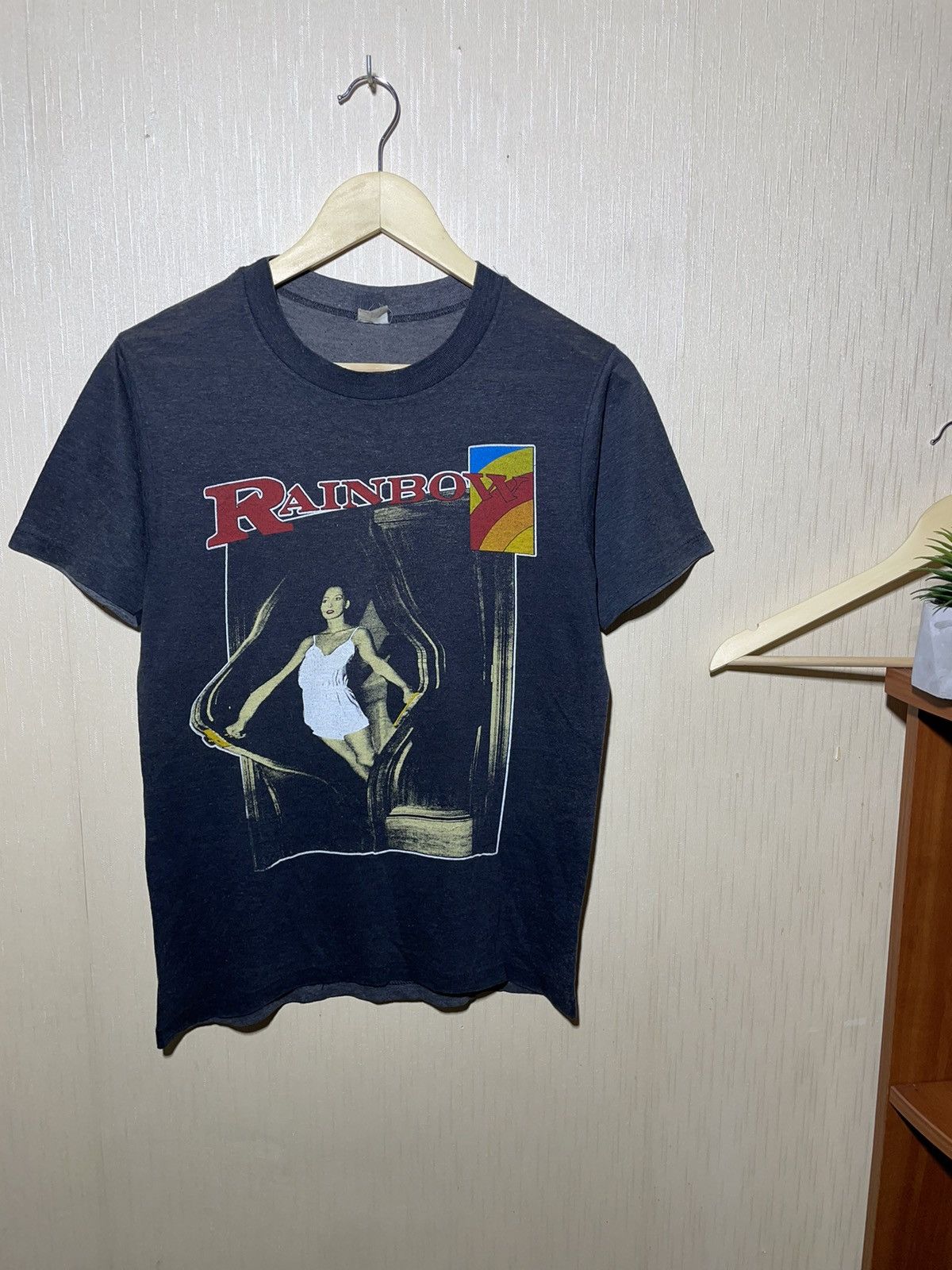 Band Tees × Vintage Rainbow 1983 RARE y2k vintage T shirt Size US S / EU 44-46 / 1 - 1 Thumbnail