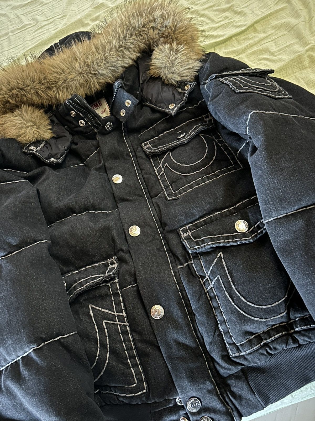 Supreme × True Religion Puffer True Religion x Supreme – Black Jacket Cappuccio Fur Size US XL / EU 56 / 4 - 3 Thumbnail