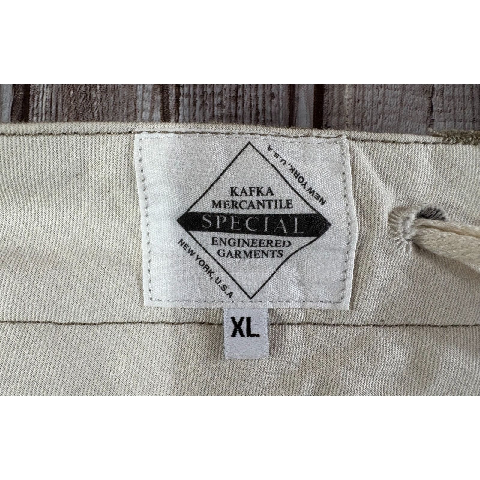 Engineered Garments Engineered Garments Corduroy Pants Size XL color khaki made Size US 40 / EU 56 - 2 Thumbnail