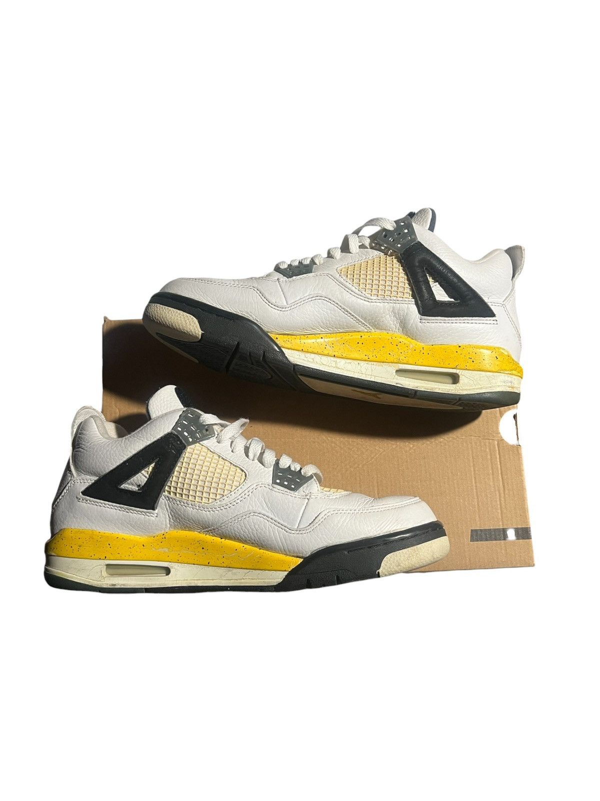 Jordan Brand 2006 Jordan 4 Rare Air “Tour Yellow” Size US 9.5 / EU 42-43 - 7 Thumbnail