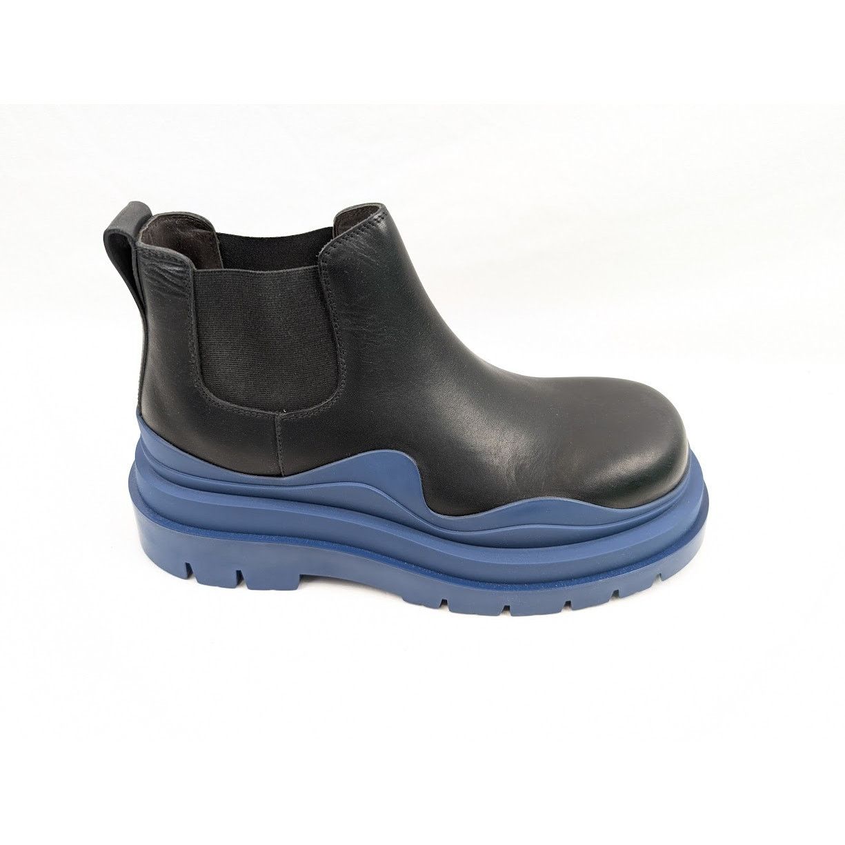 Bottega Veneta o1rshd1 Military Calf Tire Boots in Black Size US 9.5 / EU 42-43 - 1 Thumbnail
