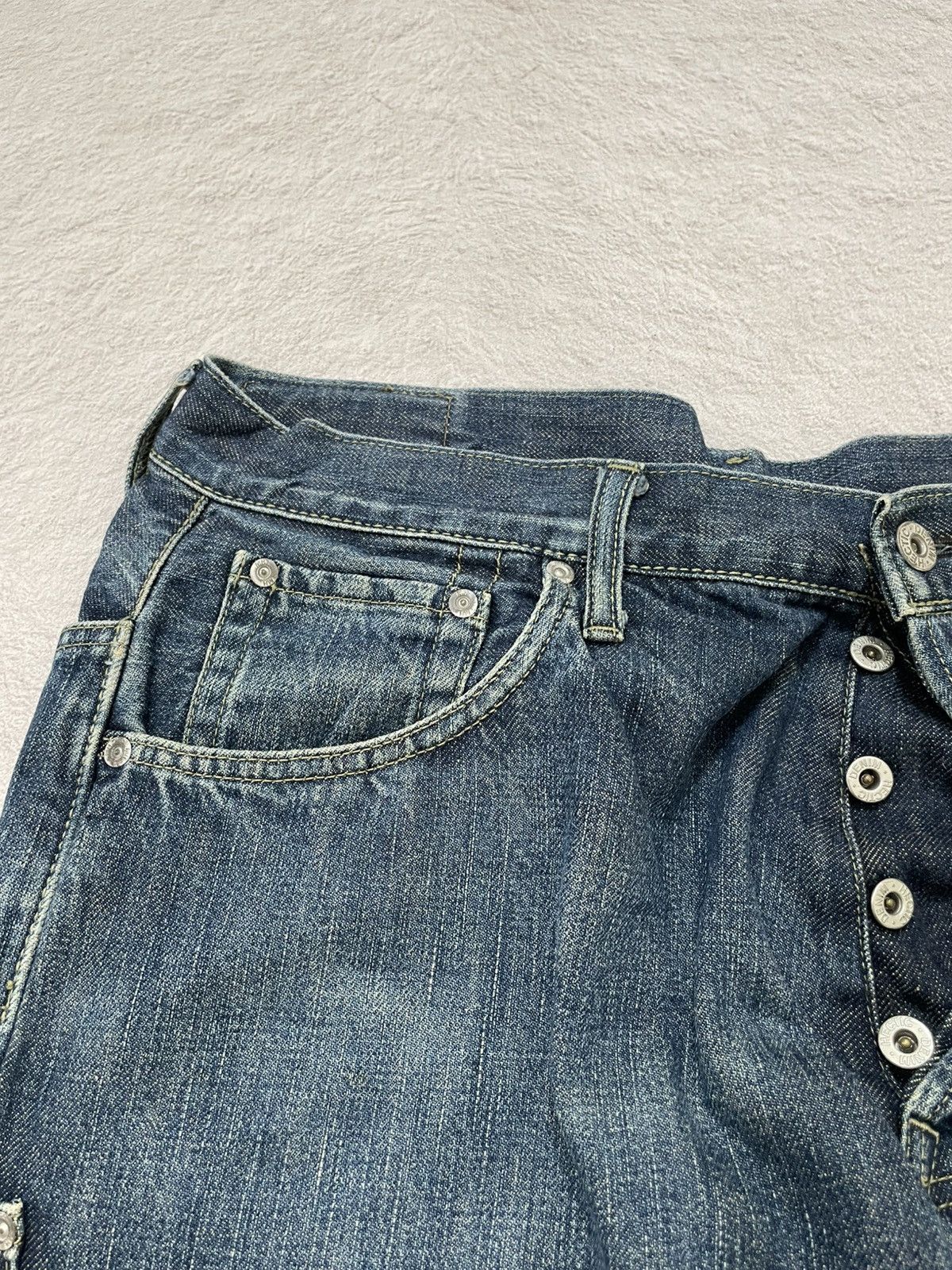 Japanese Brand 2000s Kara Kiru Denim Multi Pocket Loose Fit Size US 35 - 4 Thumbnail