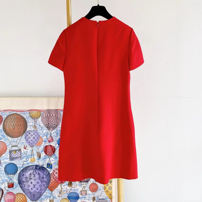Valentino Valentino Red heavy work dress Size XS / US 0-2 / IT 36-38 - 2 Thumbnail