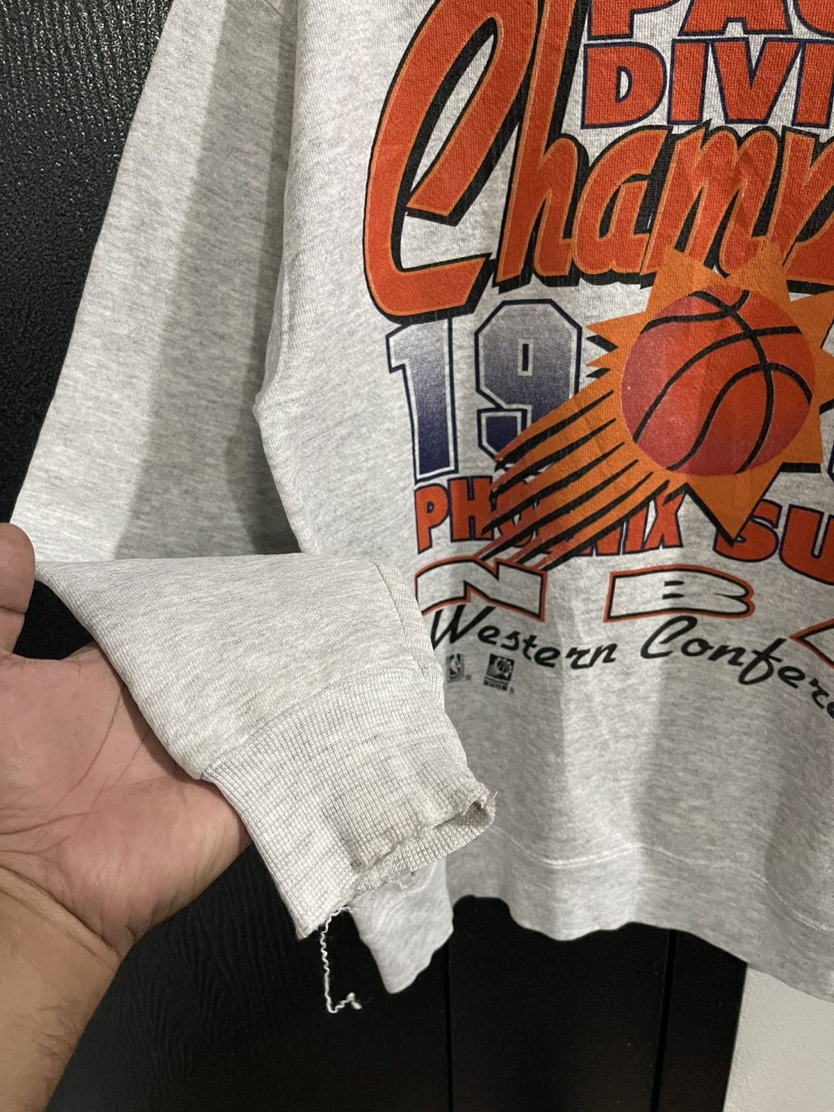 NBA Vintage 1993 Phoenix Suns NBA Pacific Division Champions Size US L / EU 52-54 / 3 - 8 Thumbnail