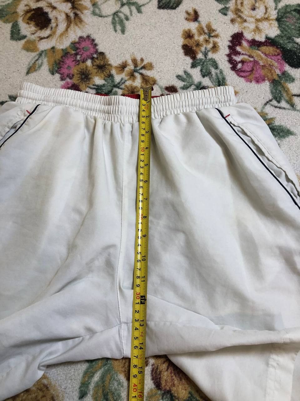 Umbro Vintage 90s White Umbro Embroidered Track Shorts Size US 32 / EU 48 - 12 Thumbnail