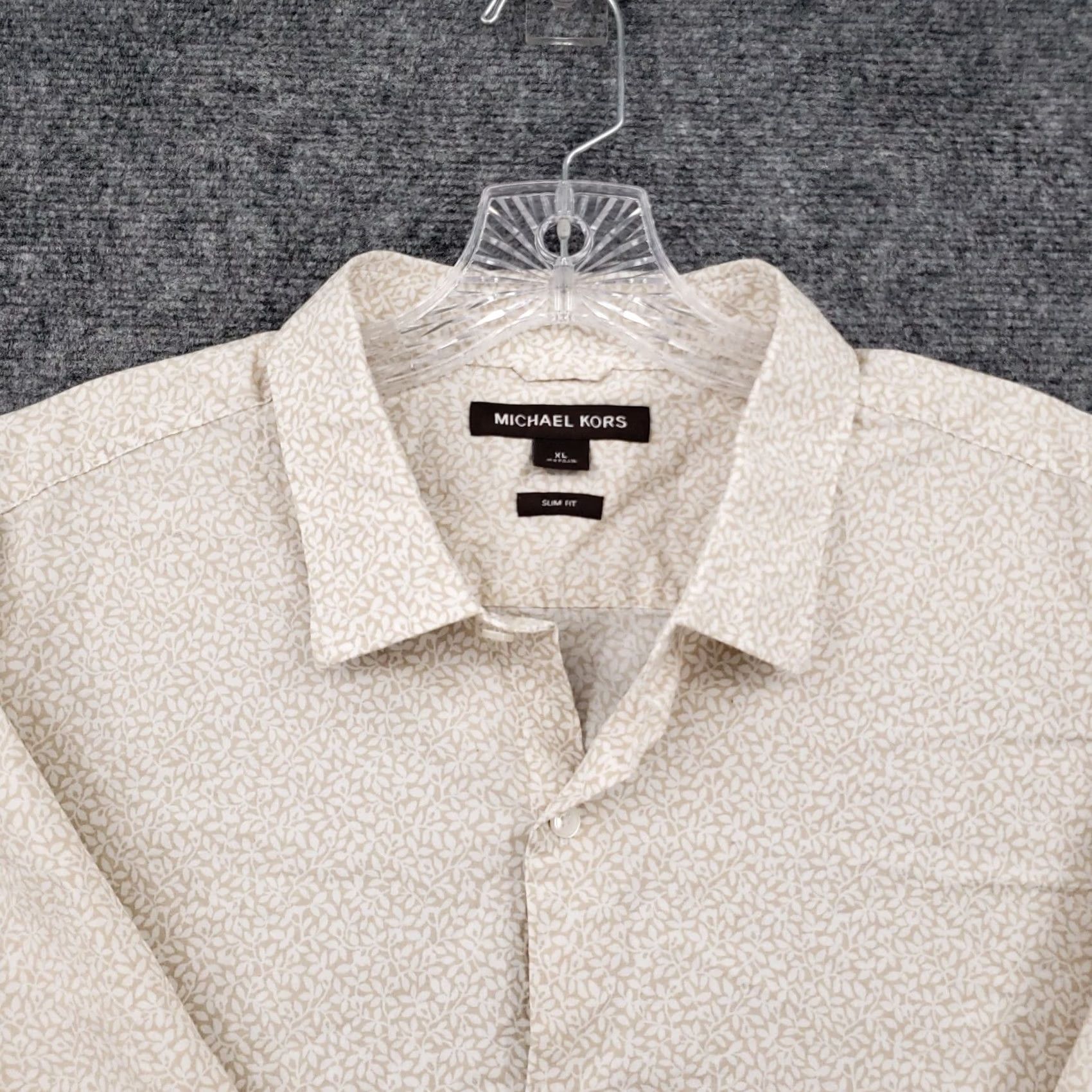 Michael Kors Michael Kors Shirt XL Beige Floral Button Up Slim Camp Large Extra Mens Size US XL / EU 56 / 4 - 3 Thumbnail
