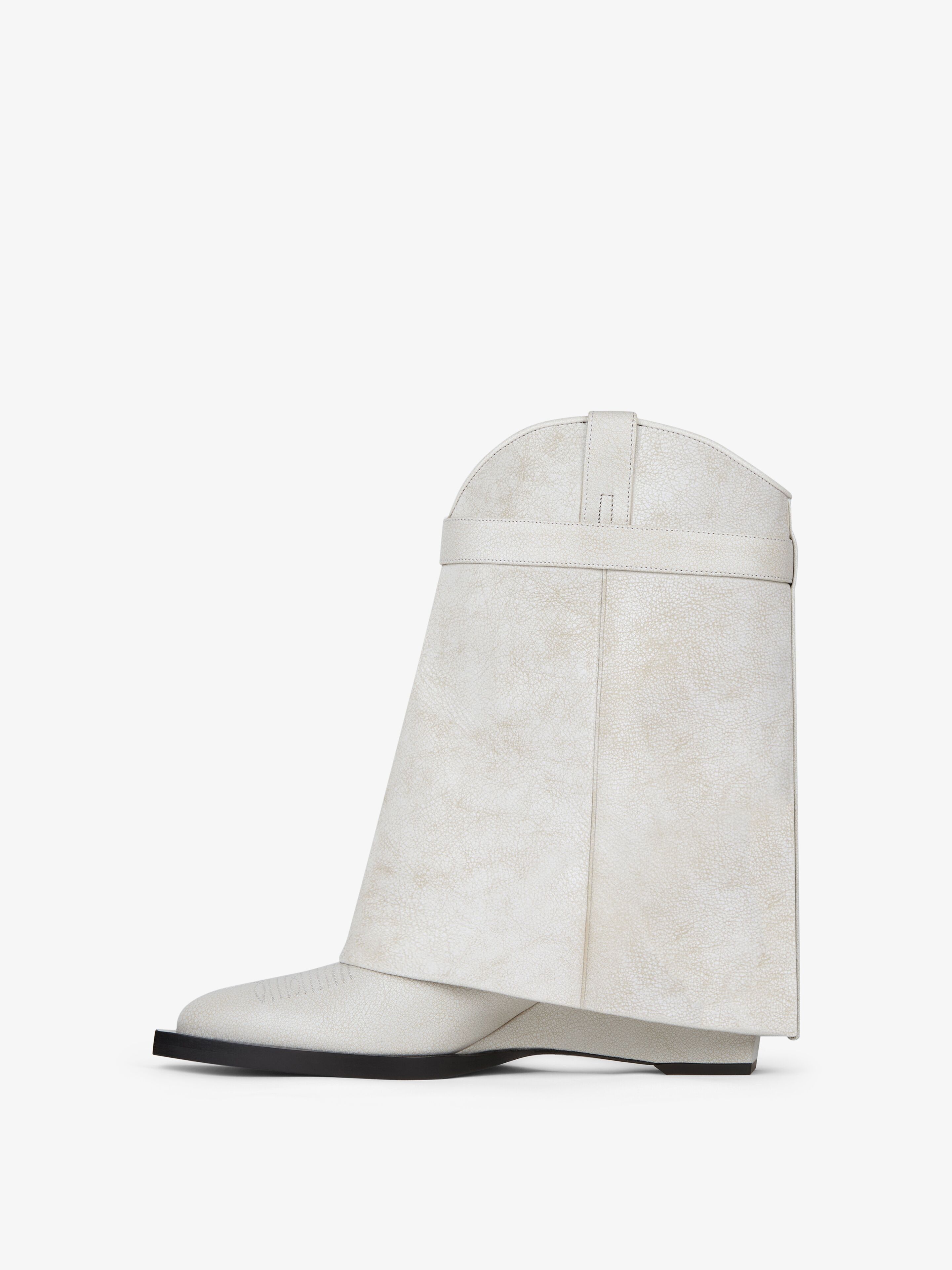Givenchy o1w1db10525 Shark Lock Cowboy Ankle Boots in White Size US 6 / IT 36 - 2 Thumbnail