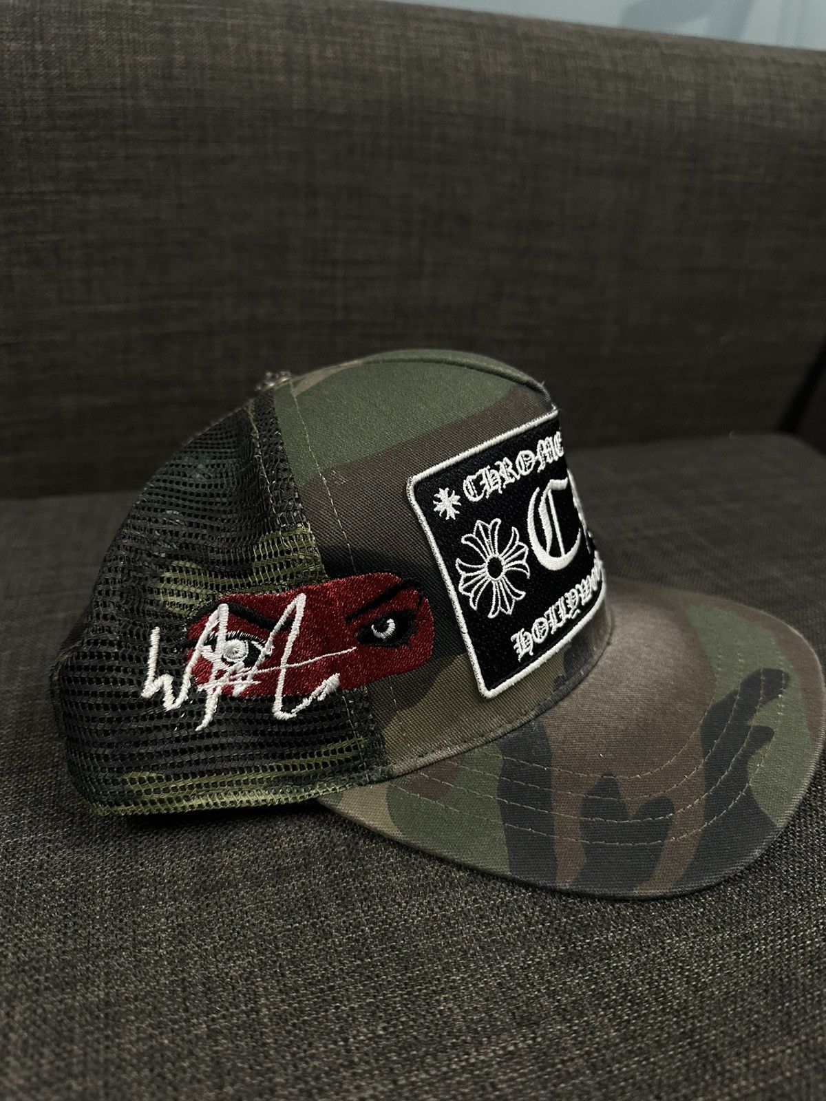 Chrome Hearts Chrome Heart Camo Trucker Hat Custom Size ONE SIZE - 3 Thumbnail