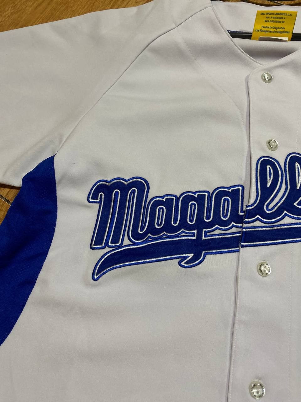 Vintage Sportwear Jerseys Magallanes T-Shirt big logo Y2K Vintage Size US S / EU 44-46 / 1 - 8 Thumbnail