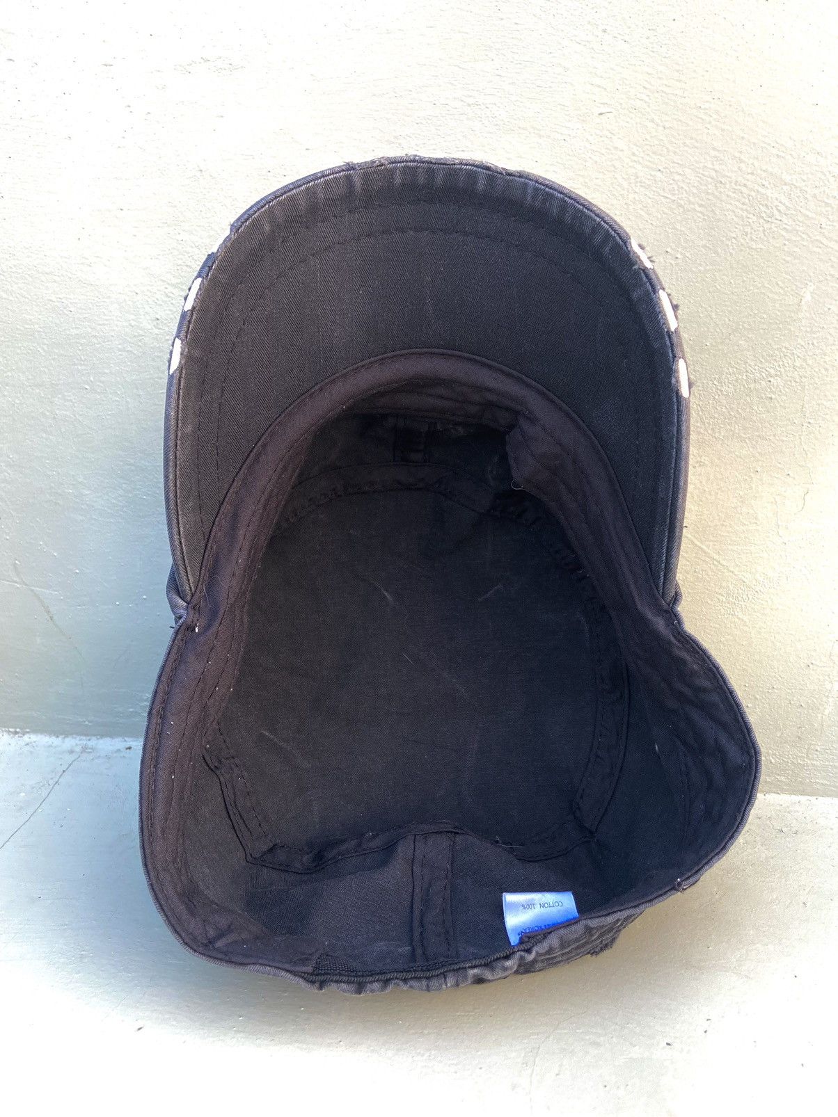 If Six Was Nine 2000s cap & tomato butterfly studded button patrol hat Size ONE SIZE - 7 Thumbnail