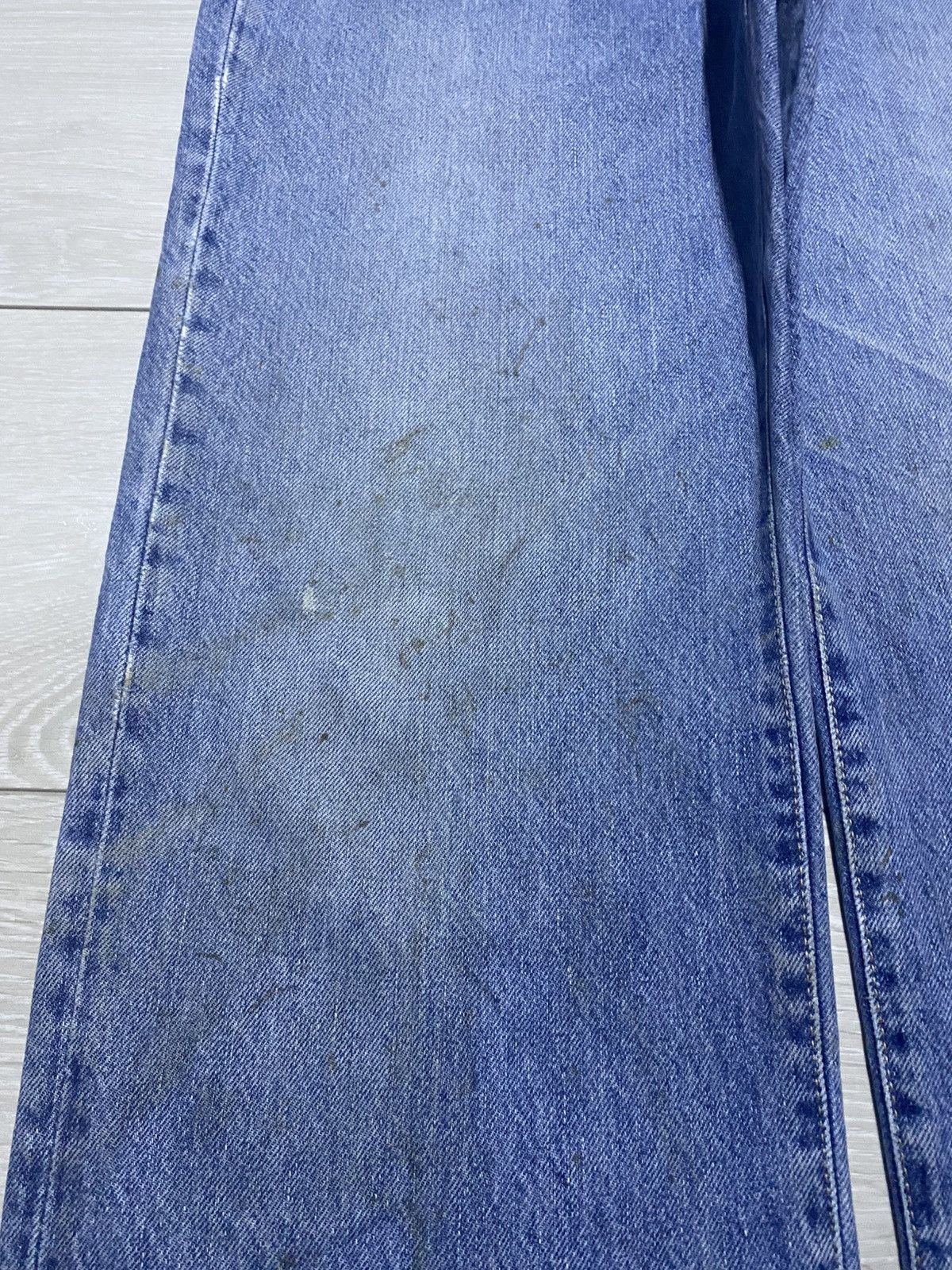 Barneys New York Vintage Barneys New York Light Wash baggy Jeans Size US 31 - 7 Thumbnail