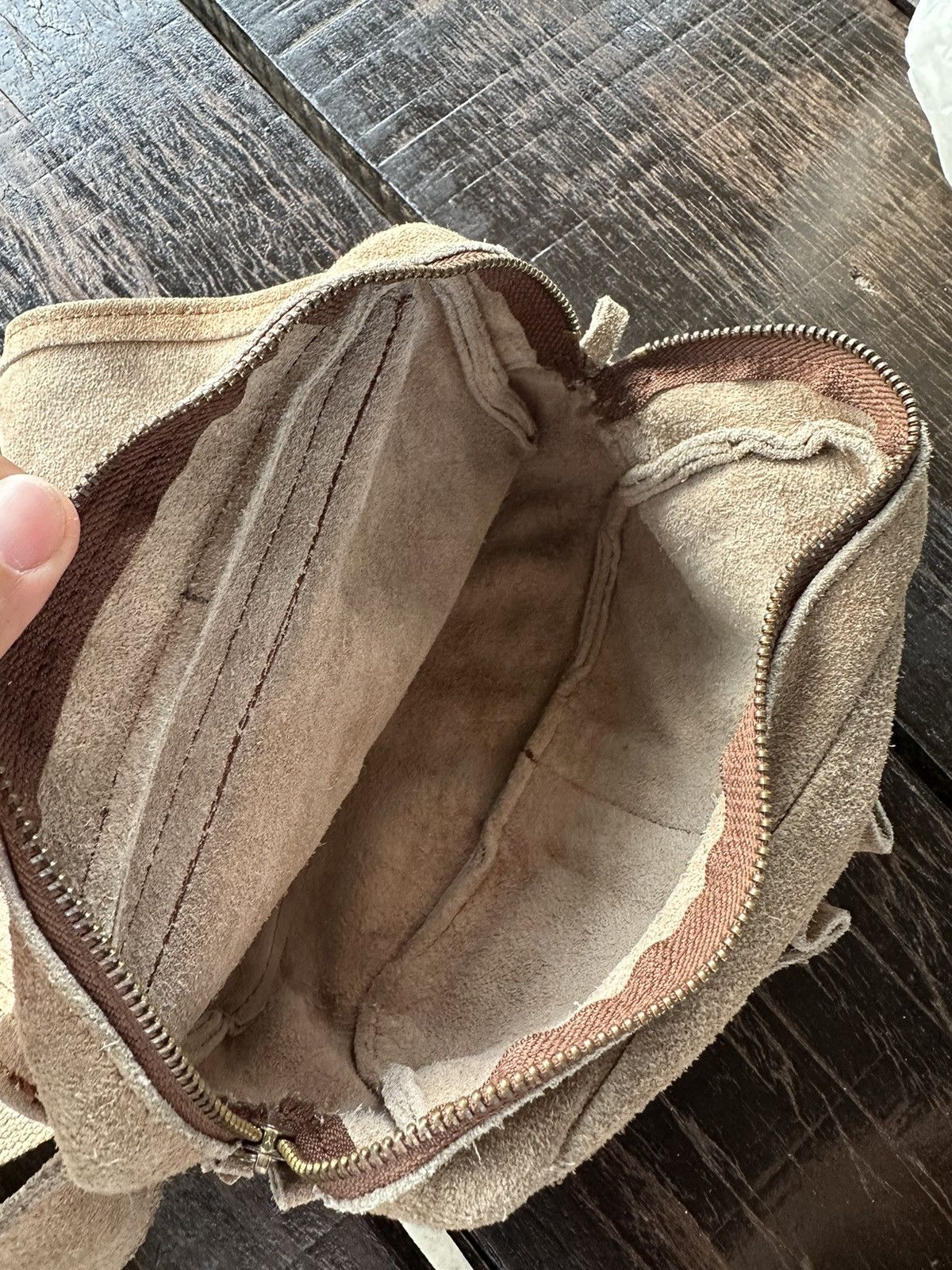 Japanese Brand Leather pouch bag nice design Size ONE SIZE - 8 Thumbnail
