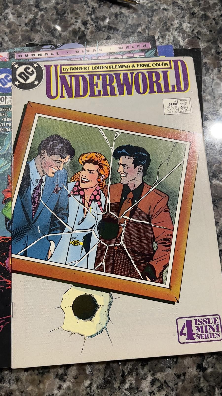 DC Underworld #1 Comic Book - DC 4 Issue Mini Series Size ONE SIZE - 1 Thumbnail