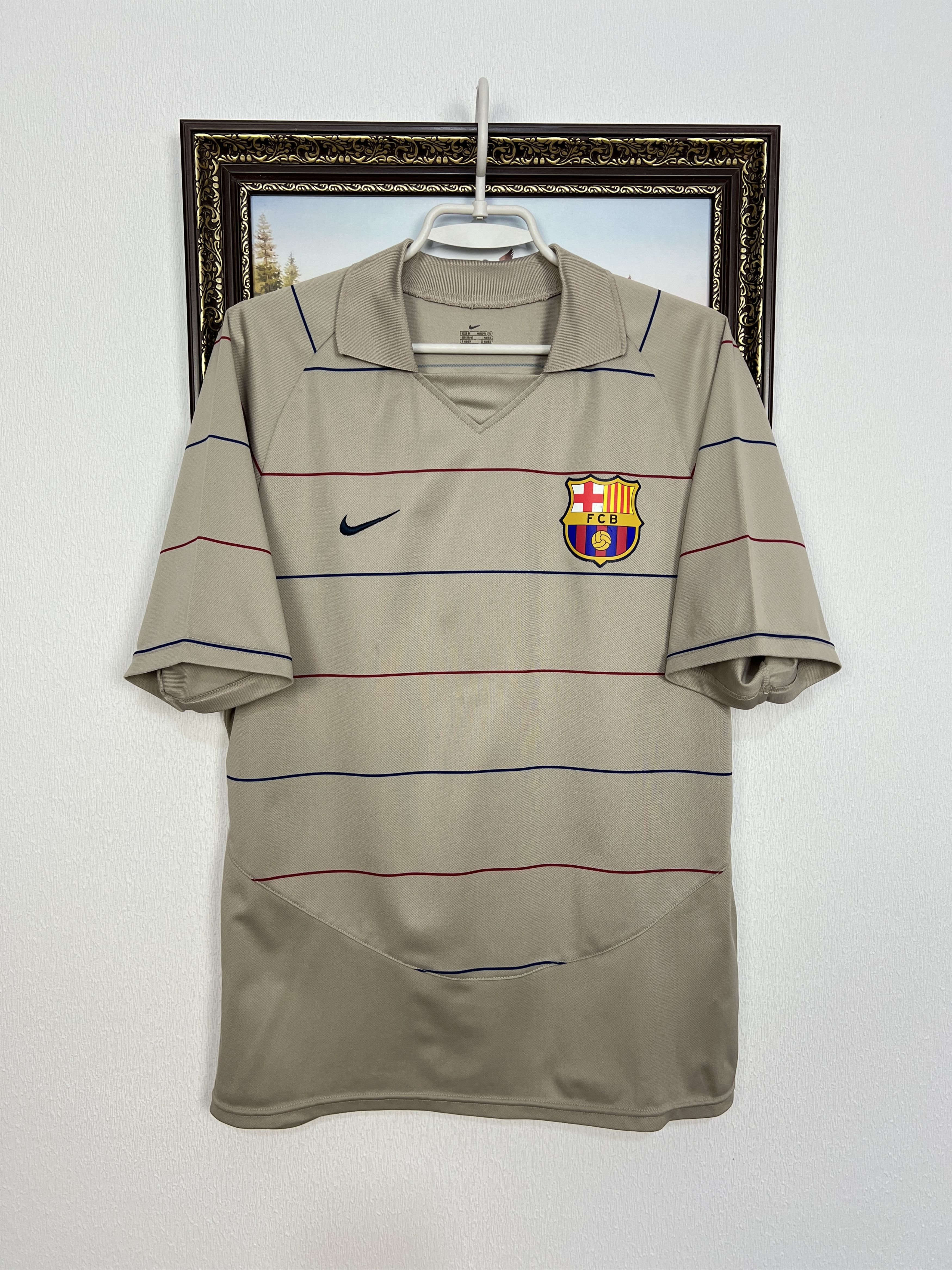 Nike Barcelona football shirt Soccer #7 Larsson Jersey Trikot Size US M / EU 48-50 / 2 - 3 Thumbnail