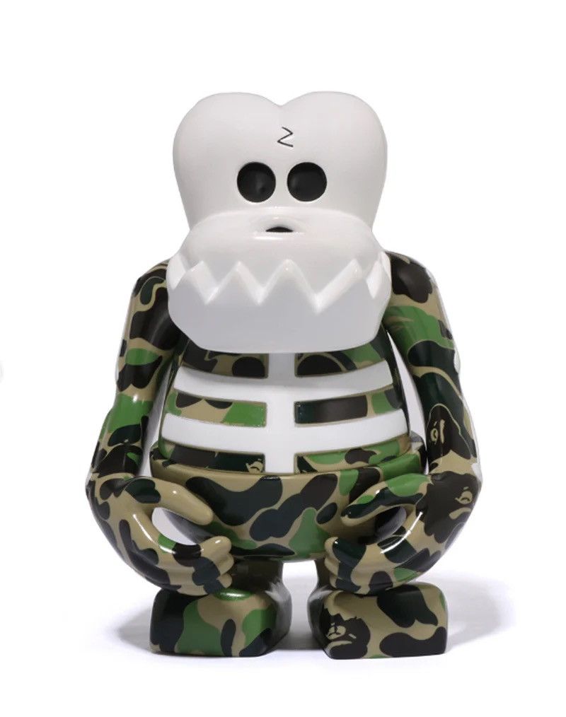 Bape Bape Bounty Hunter Figure Size ONE SIZE - 1 Thumbnail