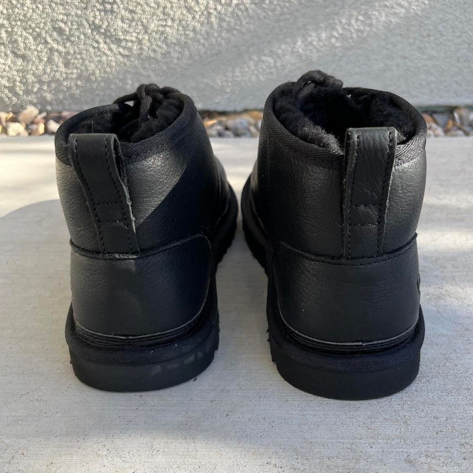 Ugg UGG Neumel in Black Size US 10 / EU 43 - 4 Thumbnail
