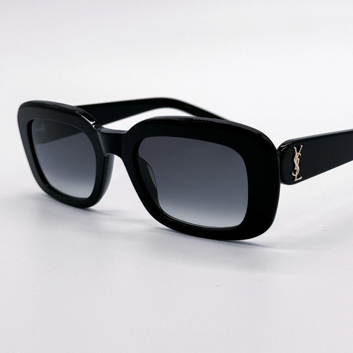 Saint Laurent Paris NEW SAINT LAURENT SL M130 002 BLACK SLM130 002 SUNGLASSES Size ONE SIZE - 6 Thumbnail