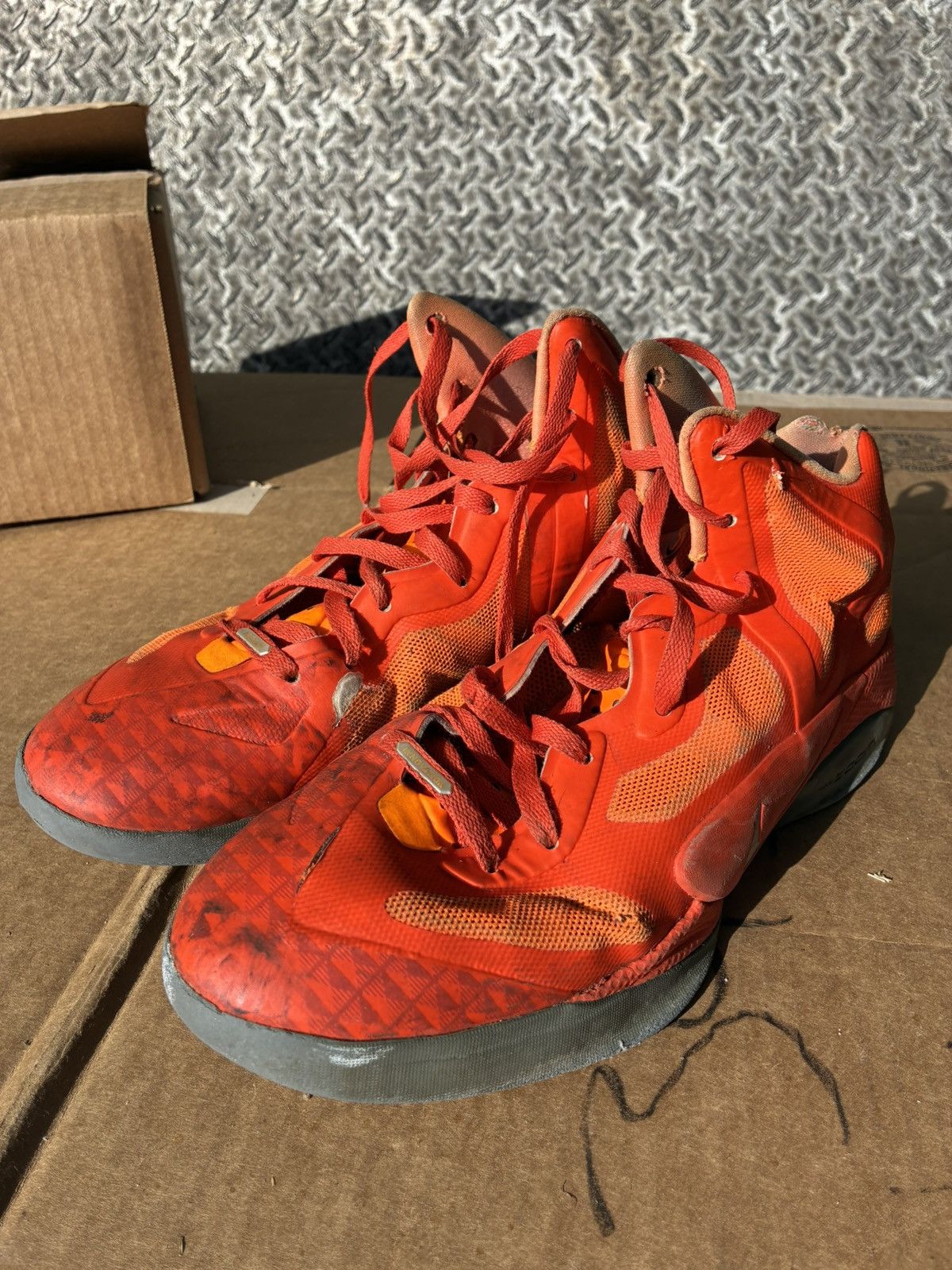 Nike Nike Zoom Hyperfuse Basketball Sneakers Orange 469757-800 Size US 11.5 / EU 44-45 - 5 Thumbnail