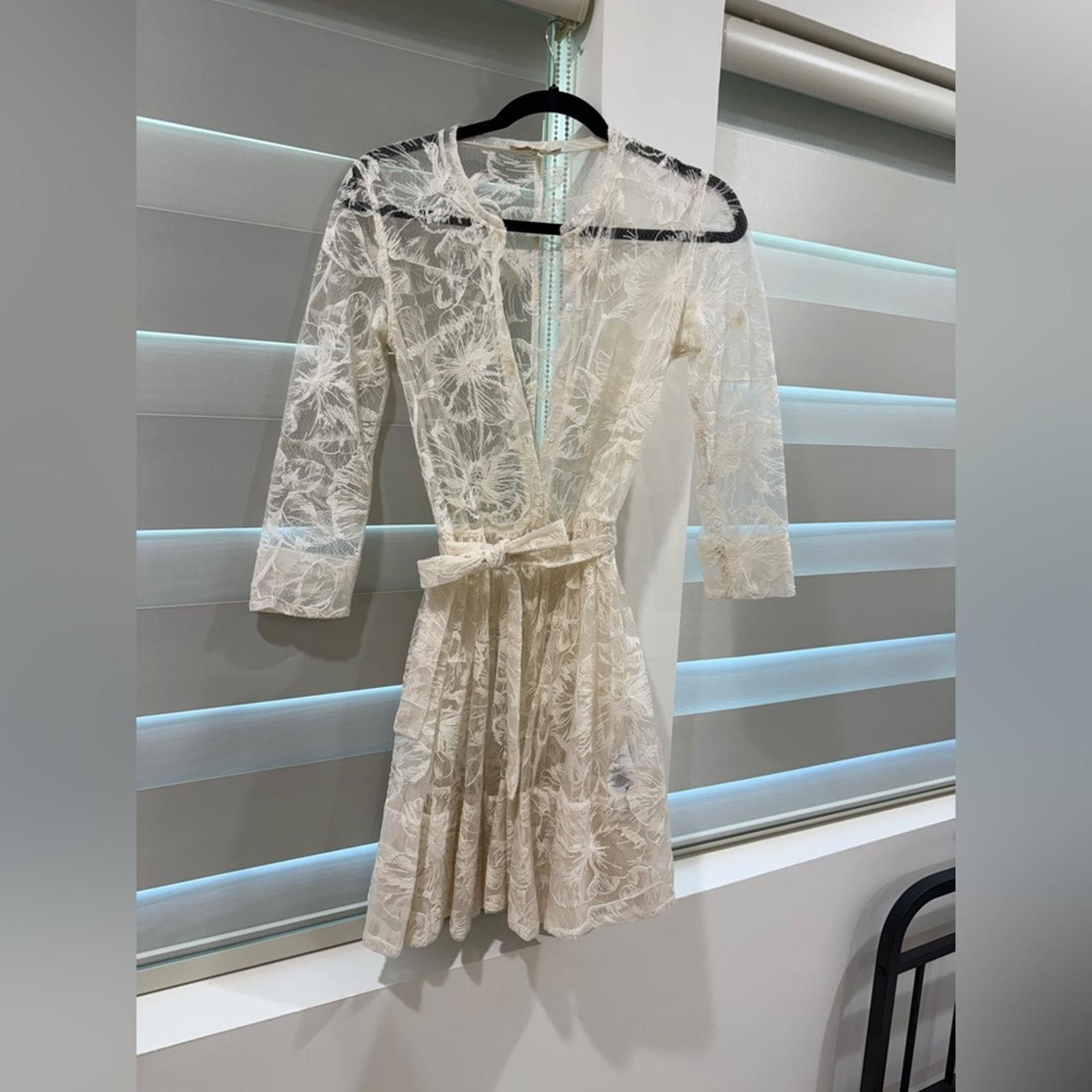 Majestic Maje Rayani Ivory Lace Dress Size XS / US 0-2 / IT 36-38 - 3 Thumbnail