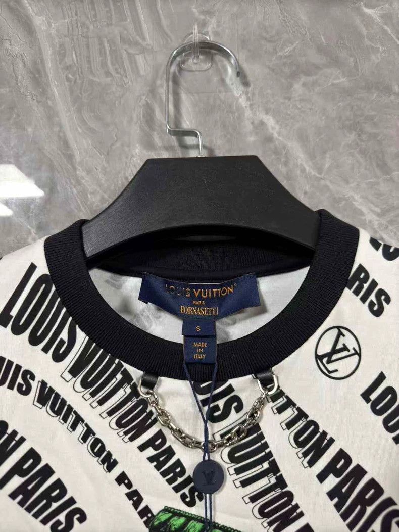 Louis Vuitton Louis Vuitton Vase Short Sleeve Size US S / EU 44-46 / 1 - 4 Thumbnail