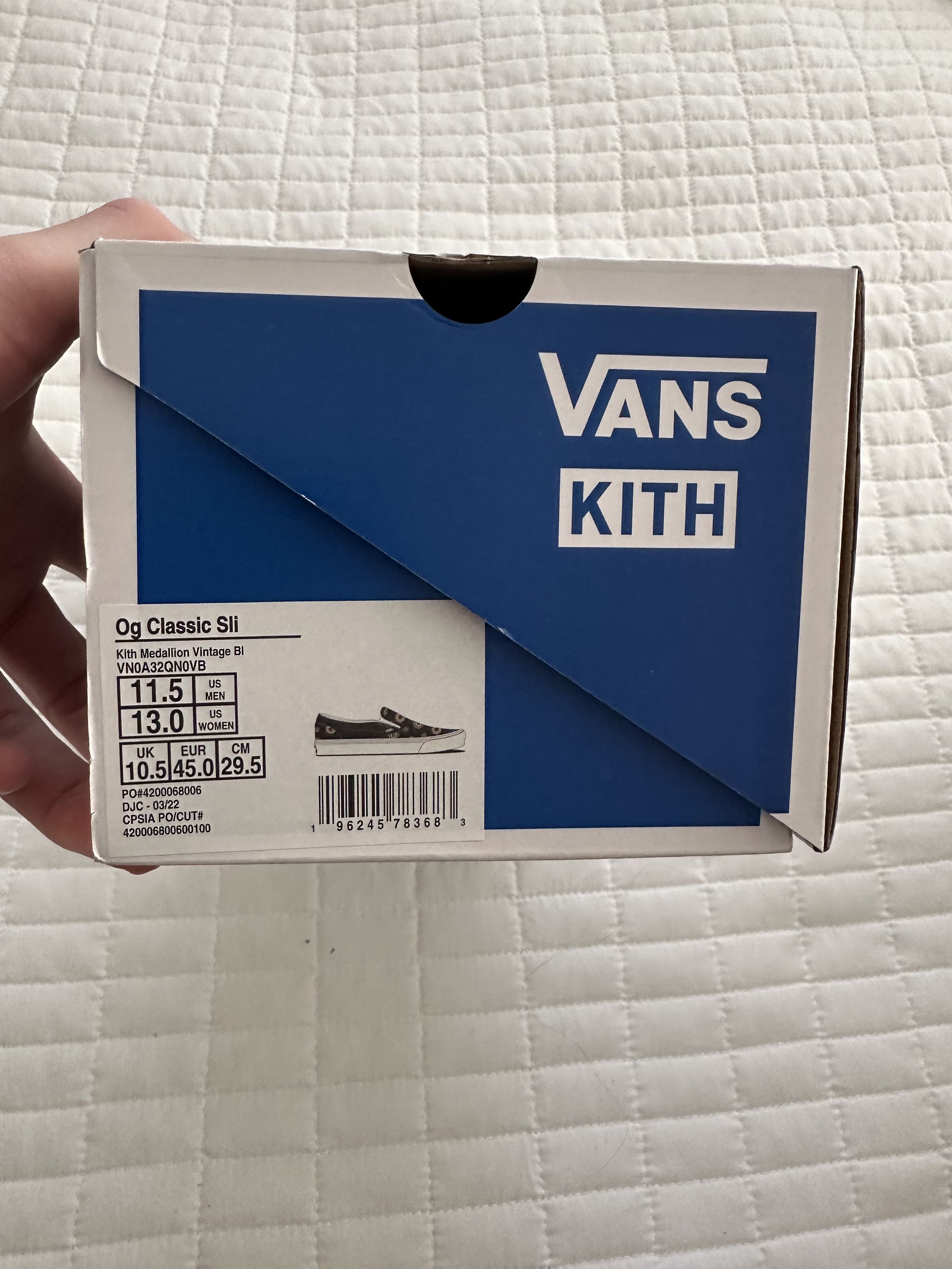 Kith × Vans Vans OG Classic Slip-On LX Kith for Vault Medallion Size US 11.5 / EU 44-45 - 3 Thumbnail