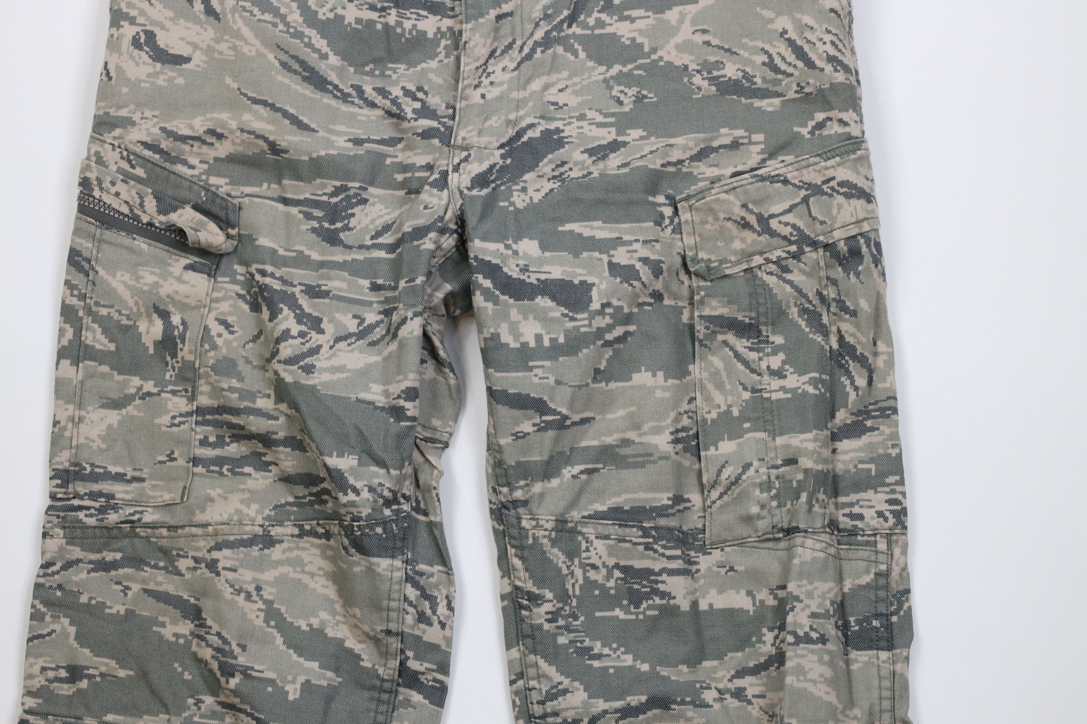 Vintage Vintage Y2K USGI Long Airmans Battle Camouflage Cargo Pants Size US 34 / EU 50 - 3 Thumbnail