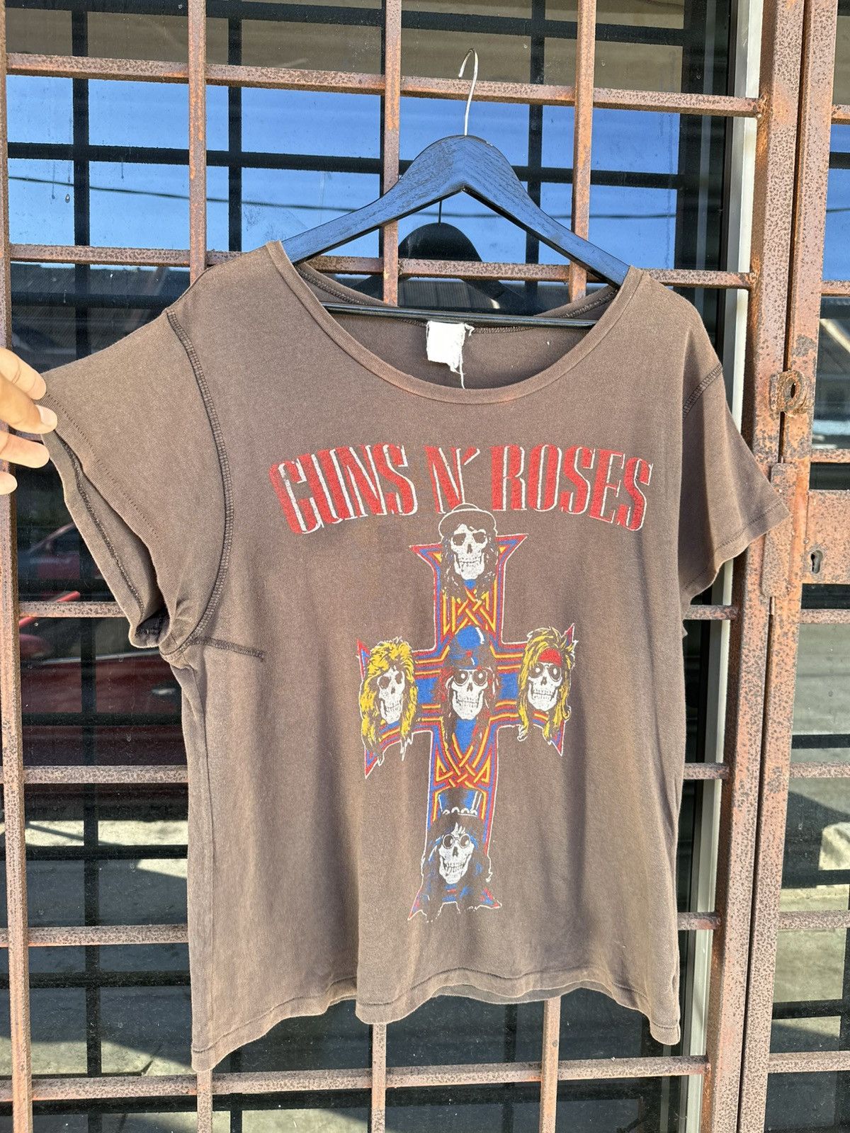 Vintage THRASHED Faded Guns & Roses Woman Tanks Big Collar Size US M / EU 48-50 / 2 - 2 Thumbnail