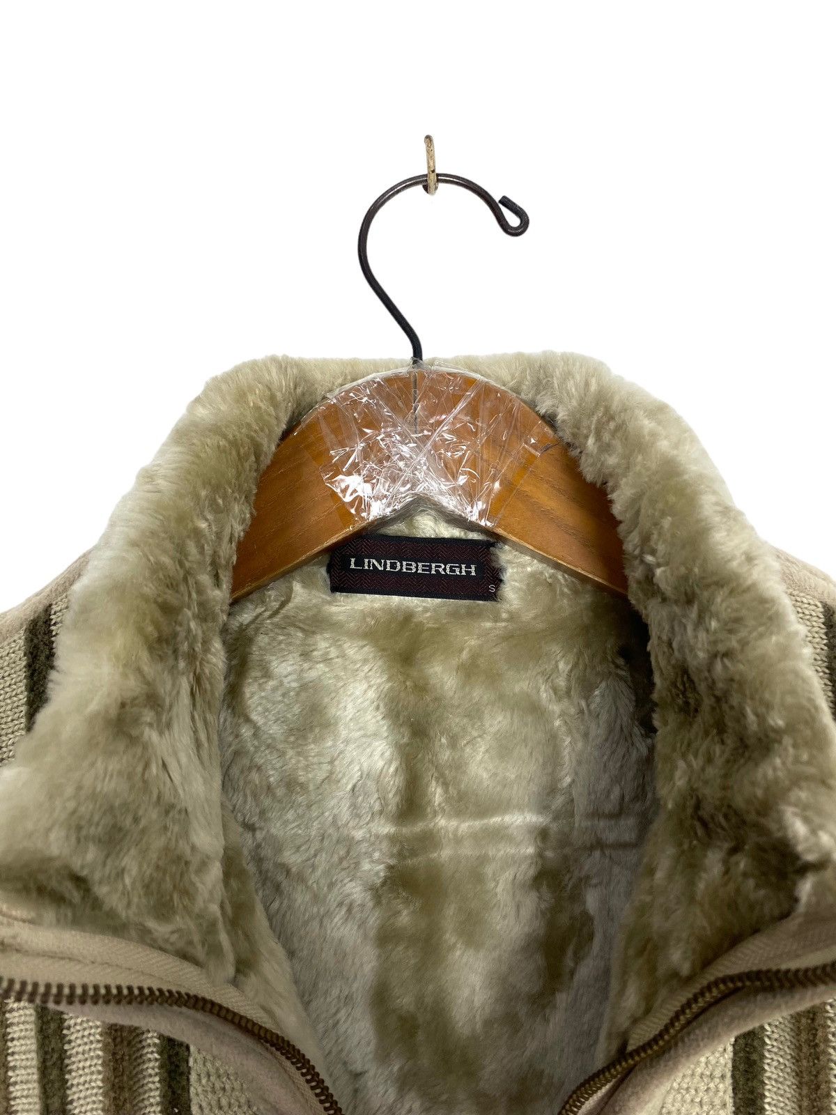 Lindbergh Rare‼️ Lindbergh Sweater Fur Inside Vest Stripe Size US S / EU 44-46 / 1 - 5 Thumbnail