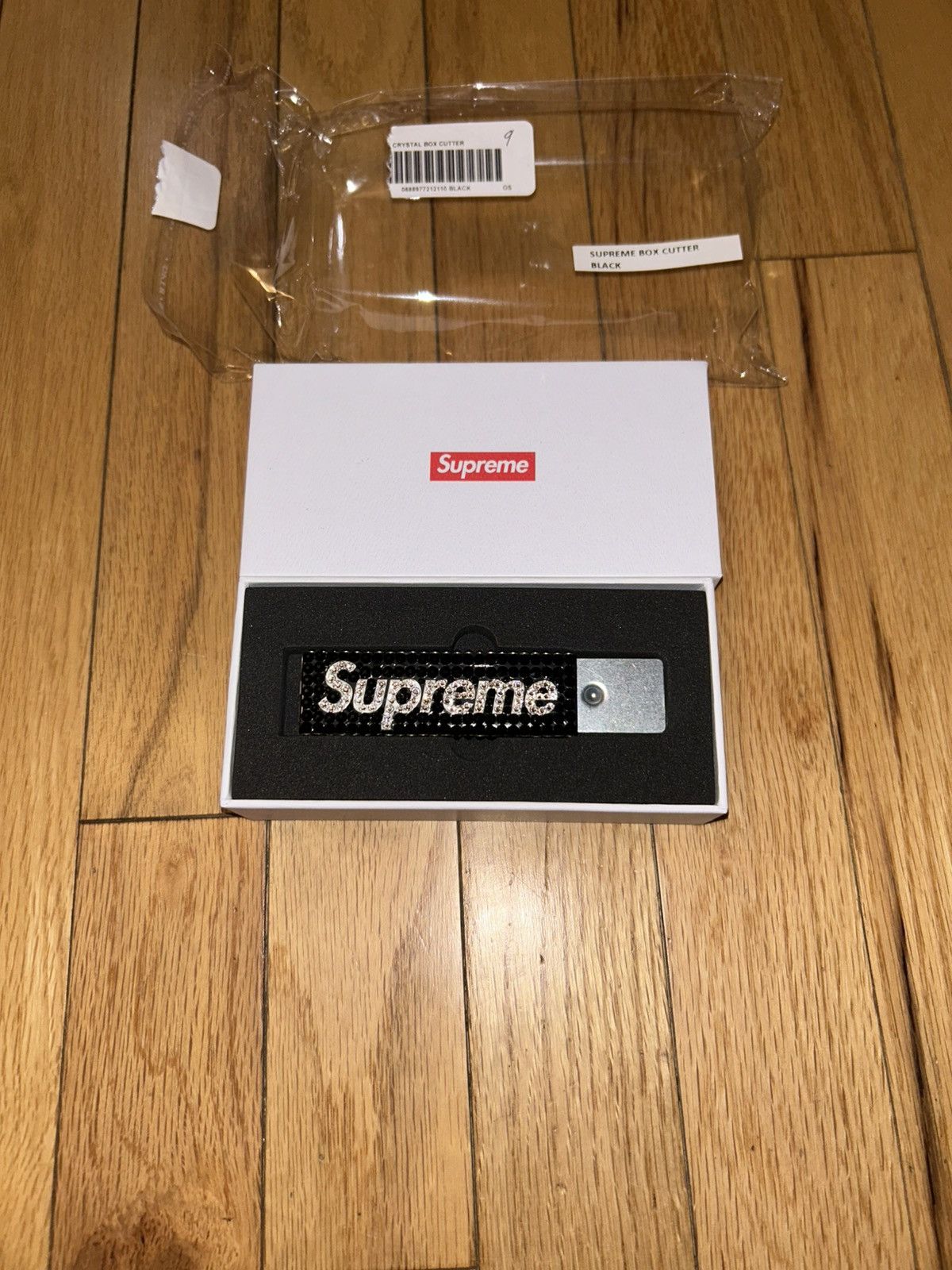 Supreme Supreme Swarovski Box Cutter Black Size ONE SIZE - 6 Thumbnail