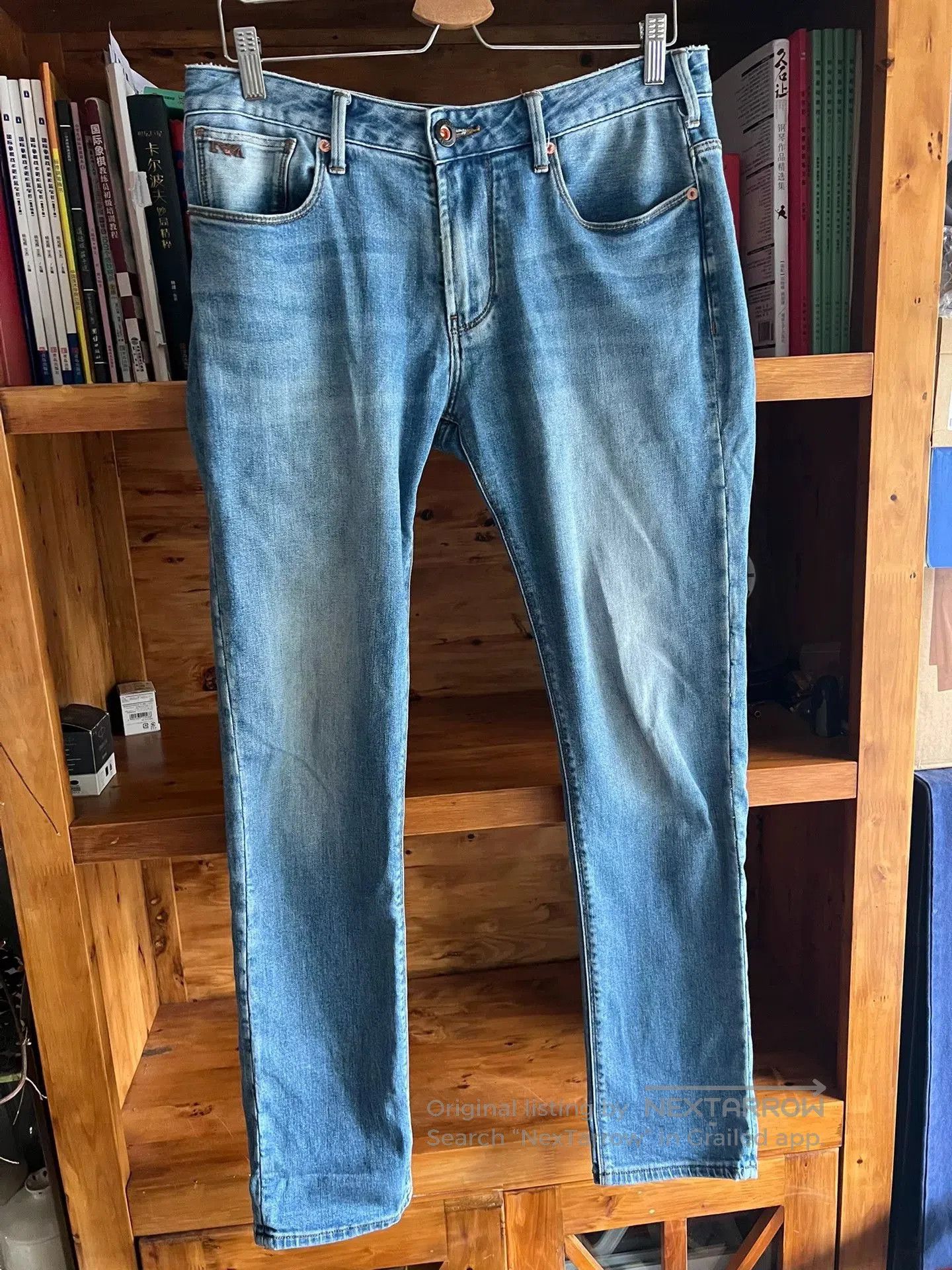 Emporio Armani Emporio Armani Water. Size US 32 / EU 48 - 2 Thumbnail