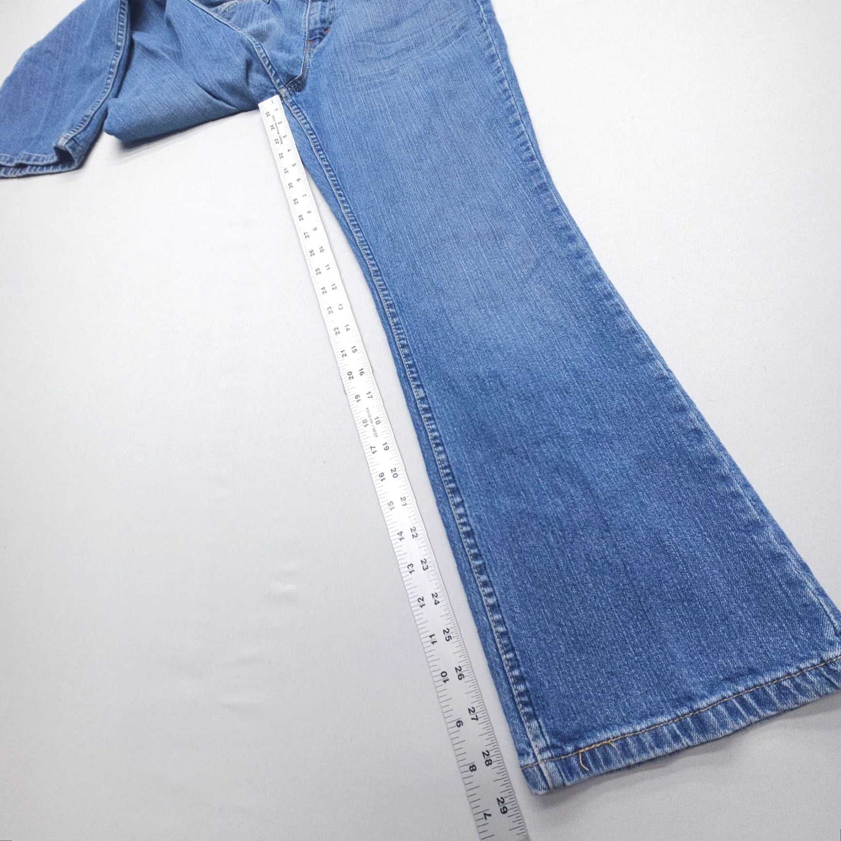 Levi's Levi's Jeans 10 Blue 2000s Y2K Signature Misses Mid Bootcut Denim 5-Pocket Women Flex Comfort Stretch Size 32" / US 10 / IT 46 - 5 Thumbnail