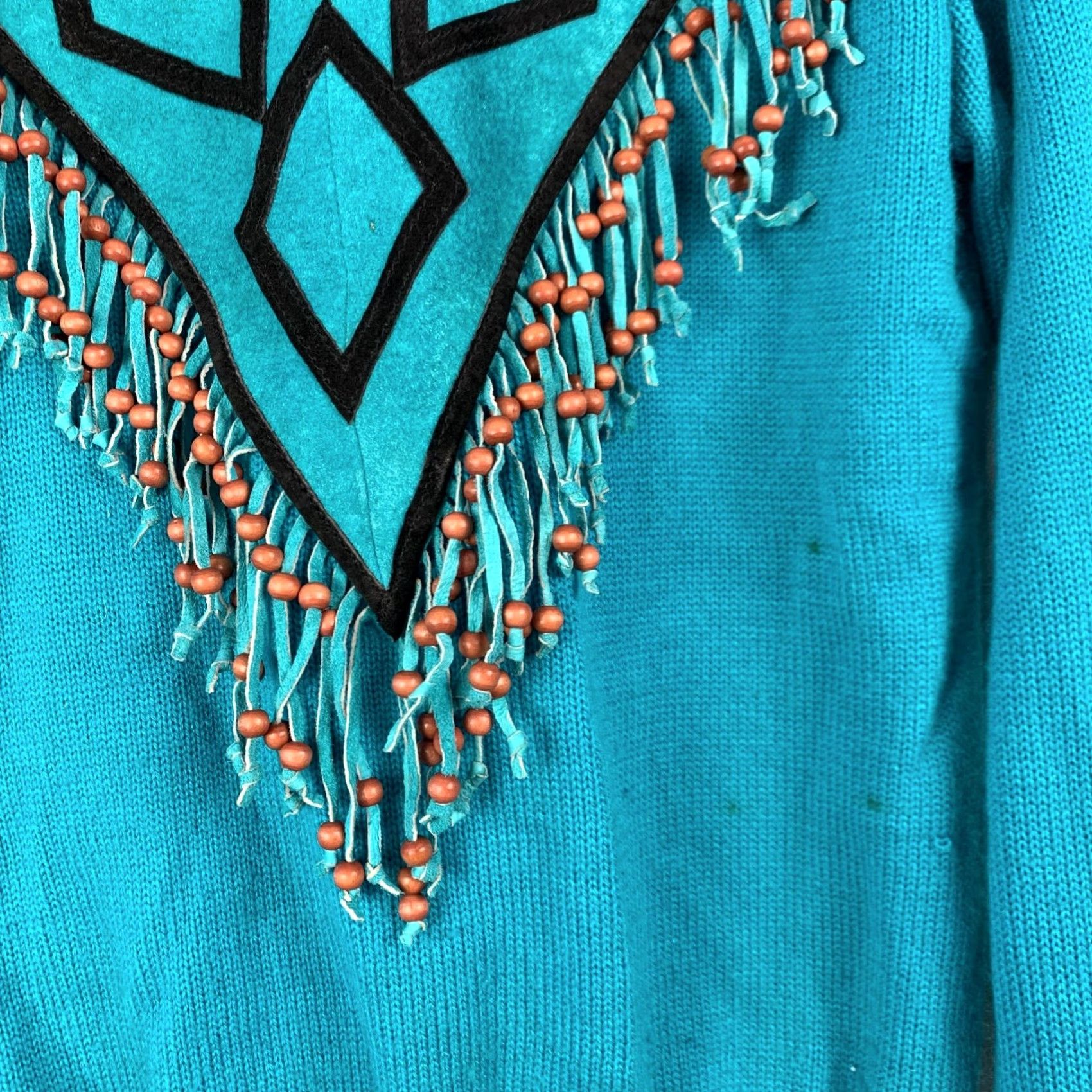 Vintage VINTAGE Miller V-Neck Fringe Western Beaded Suede Sweater Mens Womens L Teal Blue Knit Pullover Fringe 100% Acrylic and Suede Accent Size L / US 10 / IT 46 - 2 Thumbnail