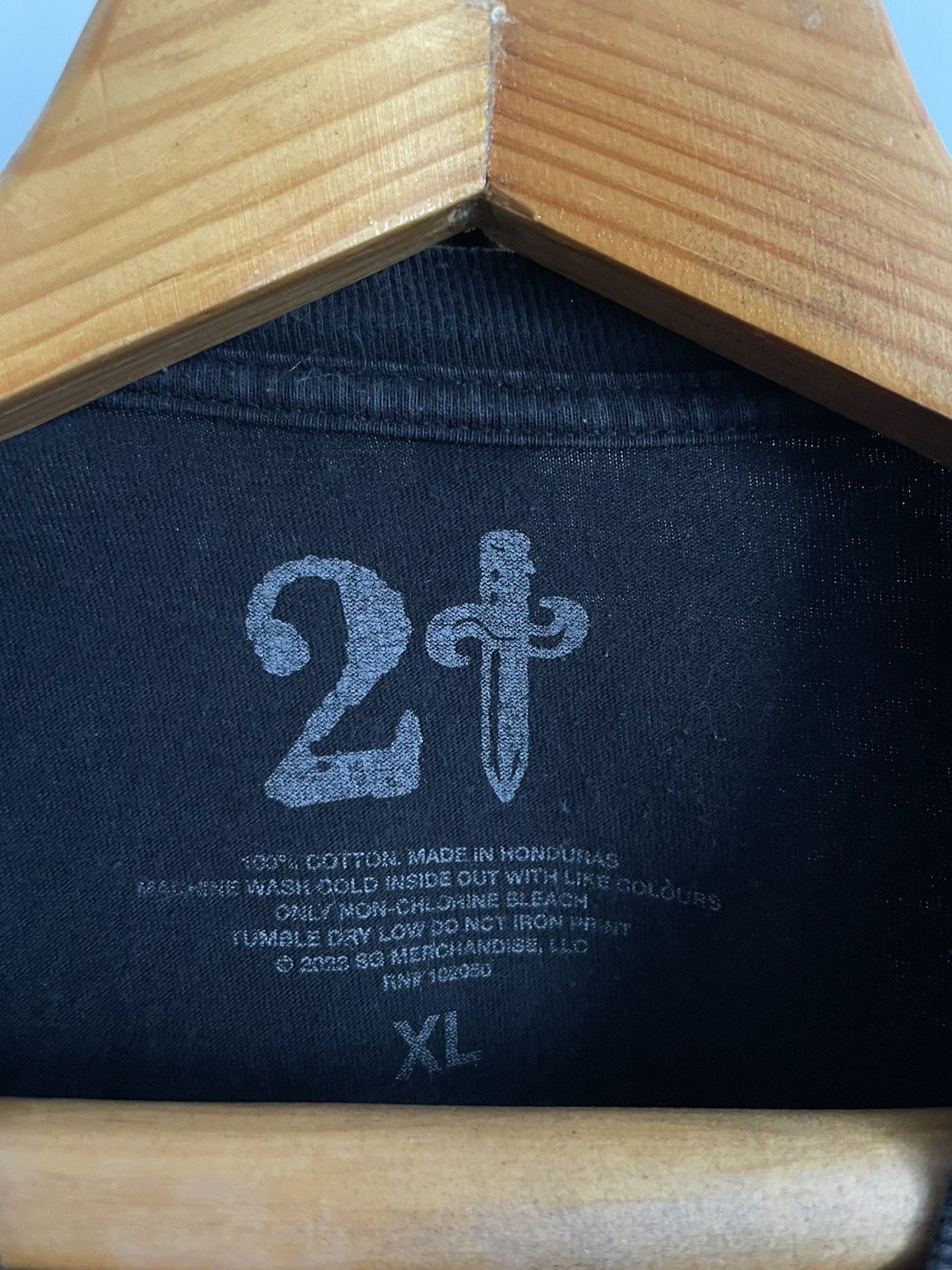 21 Savage 21 Savage Legal Citizen UK/EU Tour 2023 T-Shirt Rap RARE Size US XL / EU 56 / 4 - 7 Thumbnail