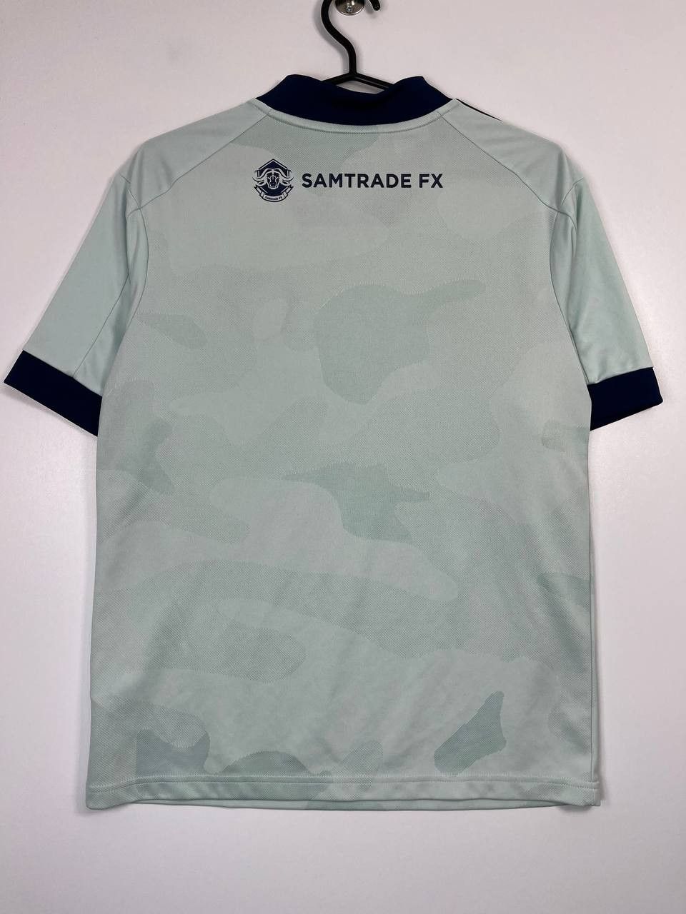 Adidas Cardiff City 2020 Away Shirt Football Soccer Jersey Adidas S Size US S / EU 44-46 / 1 - 8 Thumbnail