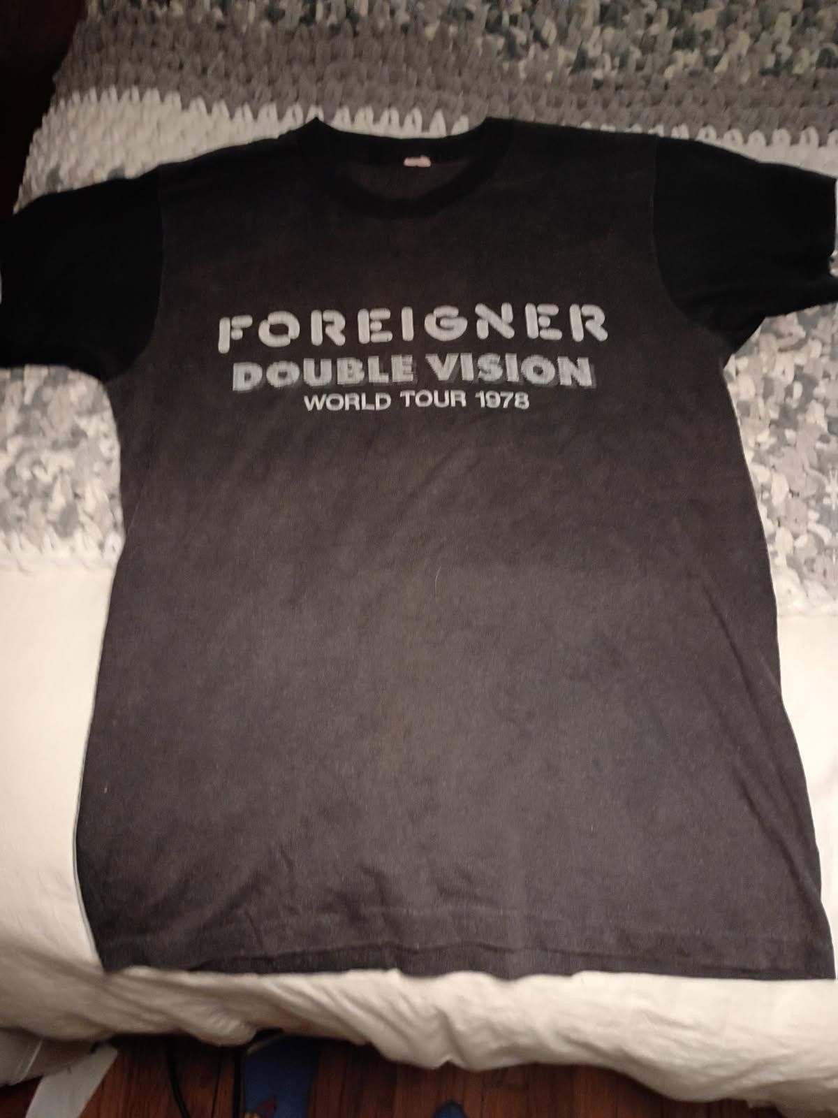 Other Vintage 1978 Foreigner Double Vision World Tour T-Shirt Size US L / EU 52-54 / 3 - 7 Thumbnail