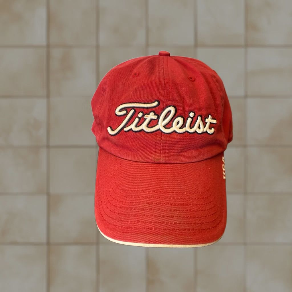 Titleist Titleist USA Red Strapback Hat Golf Hat Unisex Adults Adjustable Cotton Cap Mens USA Flag Patch Size ONE SIZE - 1 Thumbnail