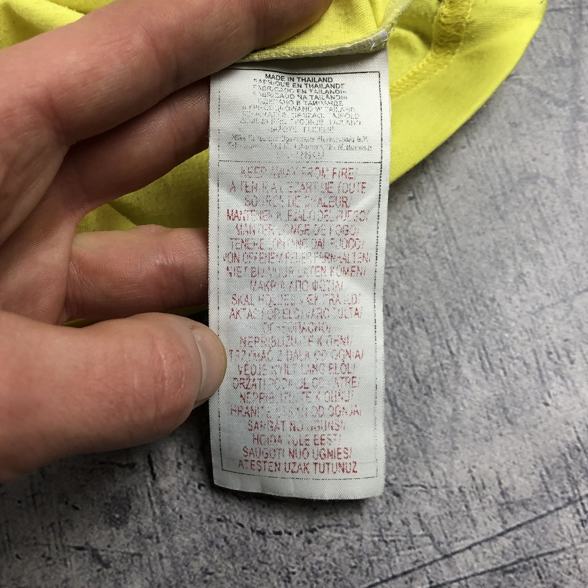 Nike Y2K Nike Athletic Dept Marathon Art Tee Size US M / EU 48-50 / 2 - 9 Thumbnail
