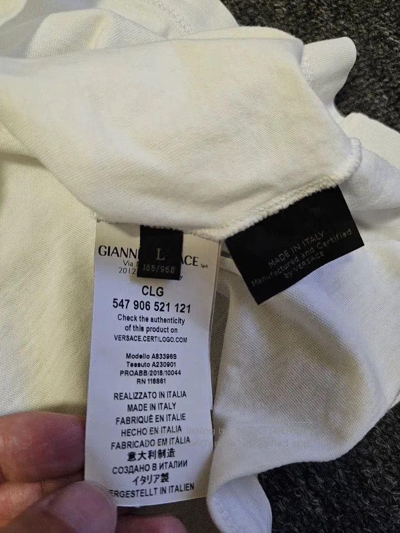 Versace Versace White Short Sleeve T. Size US L / EU 52-54 / 3 - 6 Thumbnail