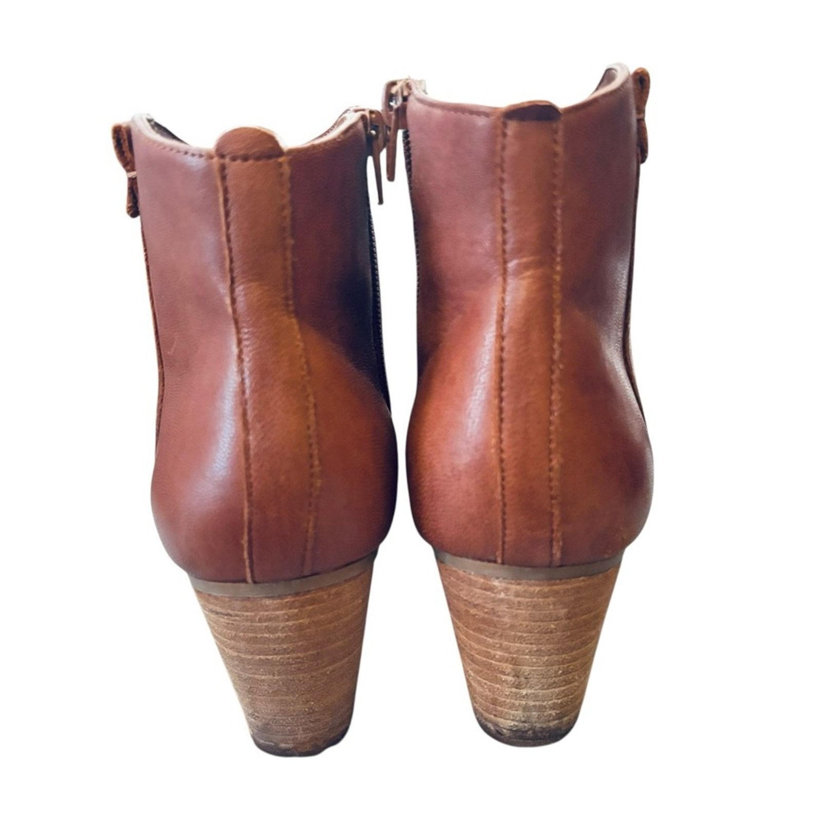 Bass G.H. Bass & Co. Shiloh Cognac Leather Ankle Bootie Size US 9 / IT 39 - 4 Thumbnail