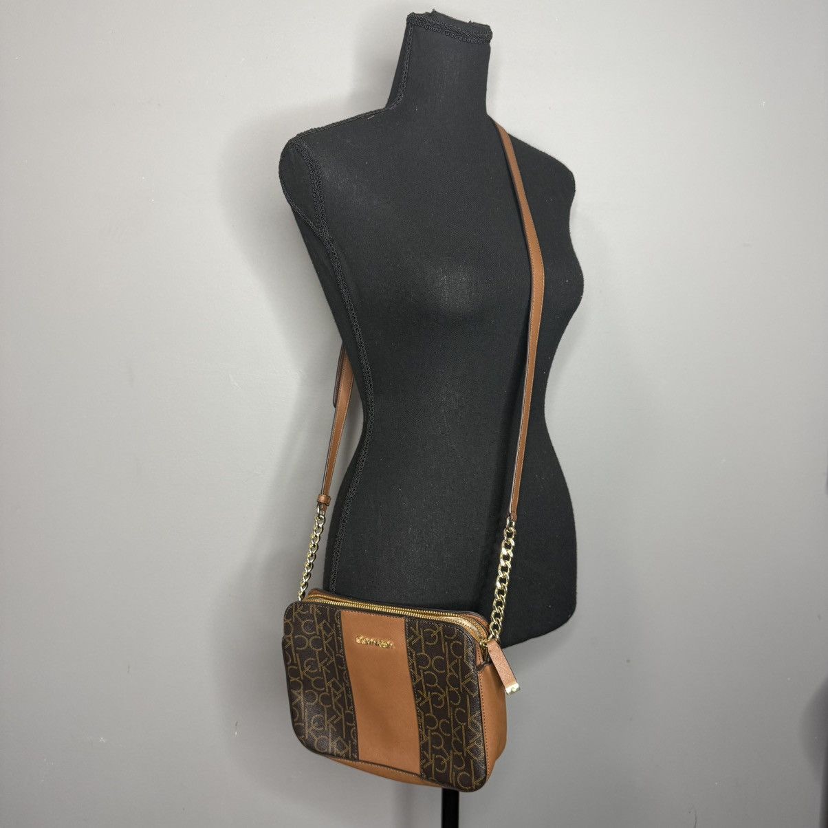 Calvin Klein Calvin Klein Brown Monogram Belt Bag with Tan Center Stripe Size ONE SIZE - 10 Thumbnail