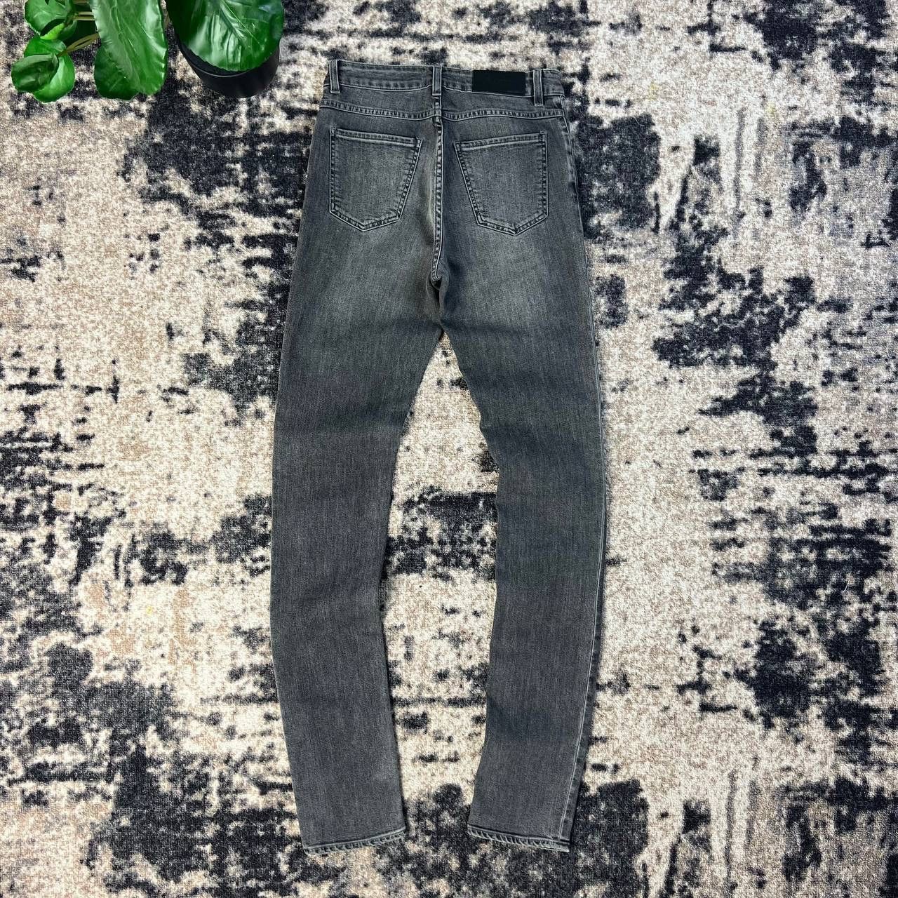 Acne Studios Acne Studios Luxury Skinny Fit Grey Denim Jeans Size US 28 / EU 44 - 2 Thumbnail
