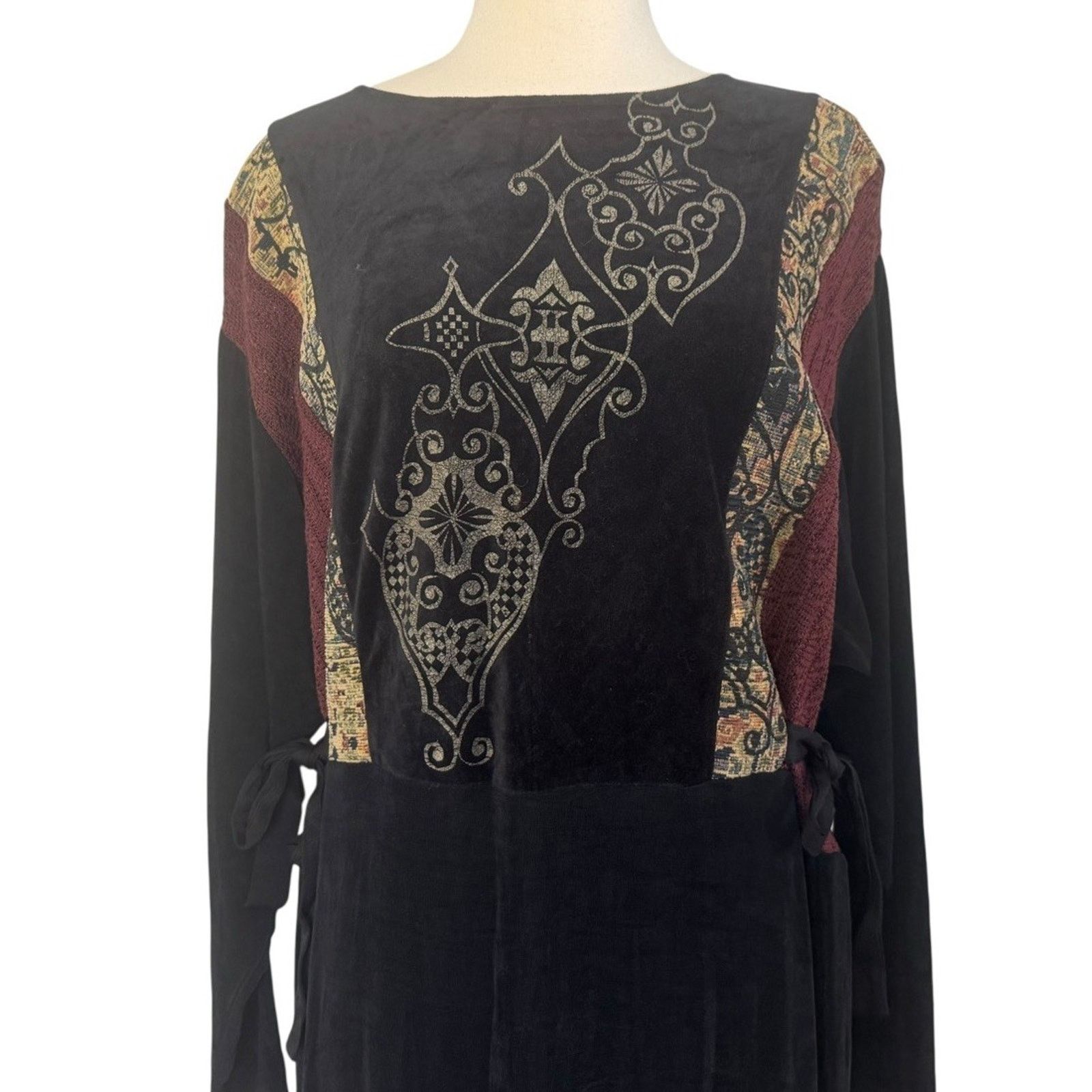 Other Vintage AHNI Velvet Tapestry Embroidered Maxi Dress Plus 2 Size XXL / US 16-18 / IT 52-54 - 8 Thumbnail