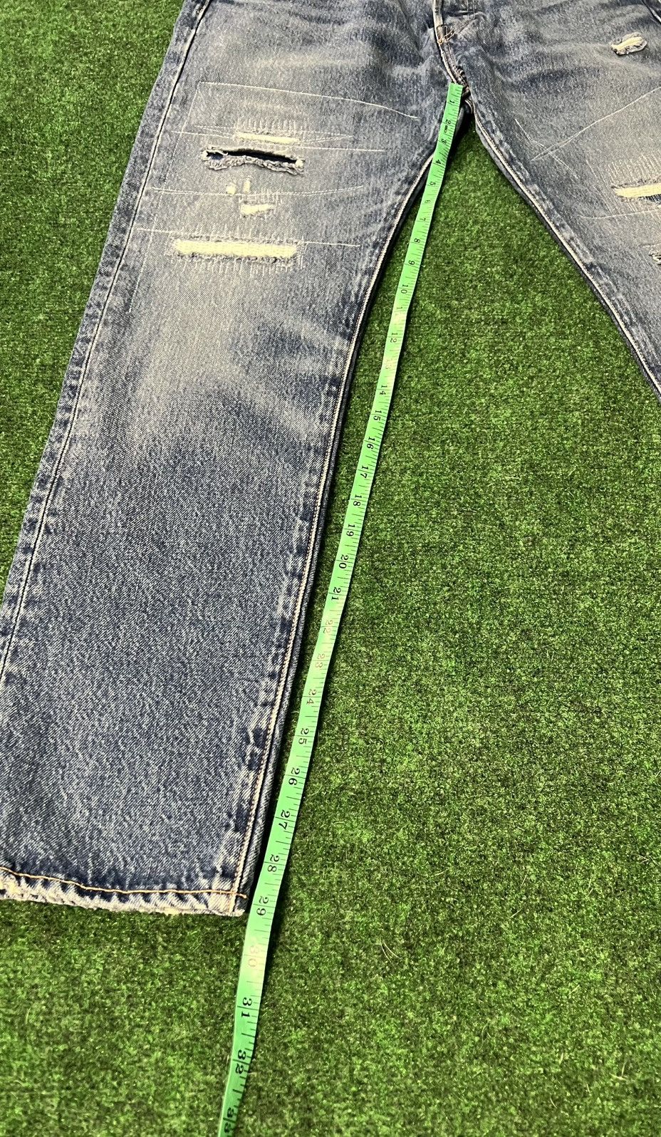 Kith × Levi's KITH x Levi’s Strawberry Fields 501 Jeans 32x32 Size US 32 / EU 48 - 8 Thumbnail