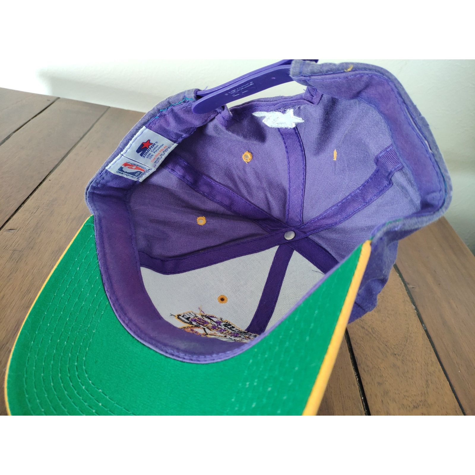 Starter Vintage Los Angeles Lakers Starter Hat Classic Distressed Size ONE SIZE - 3 Thumbnail
