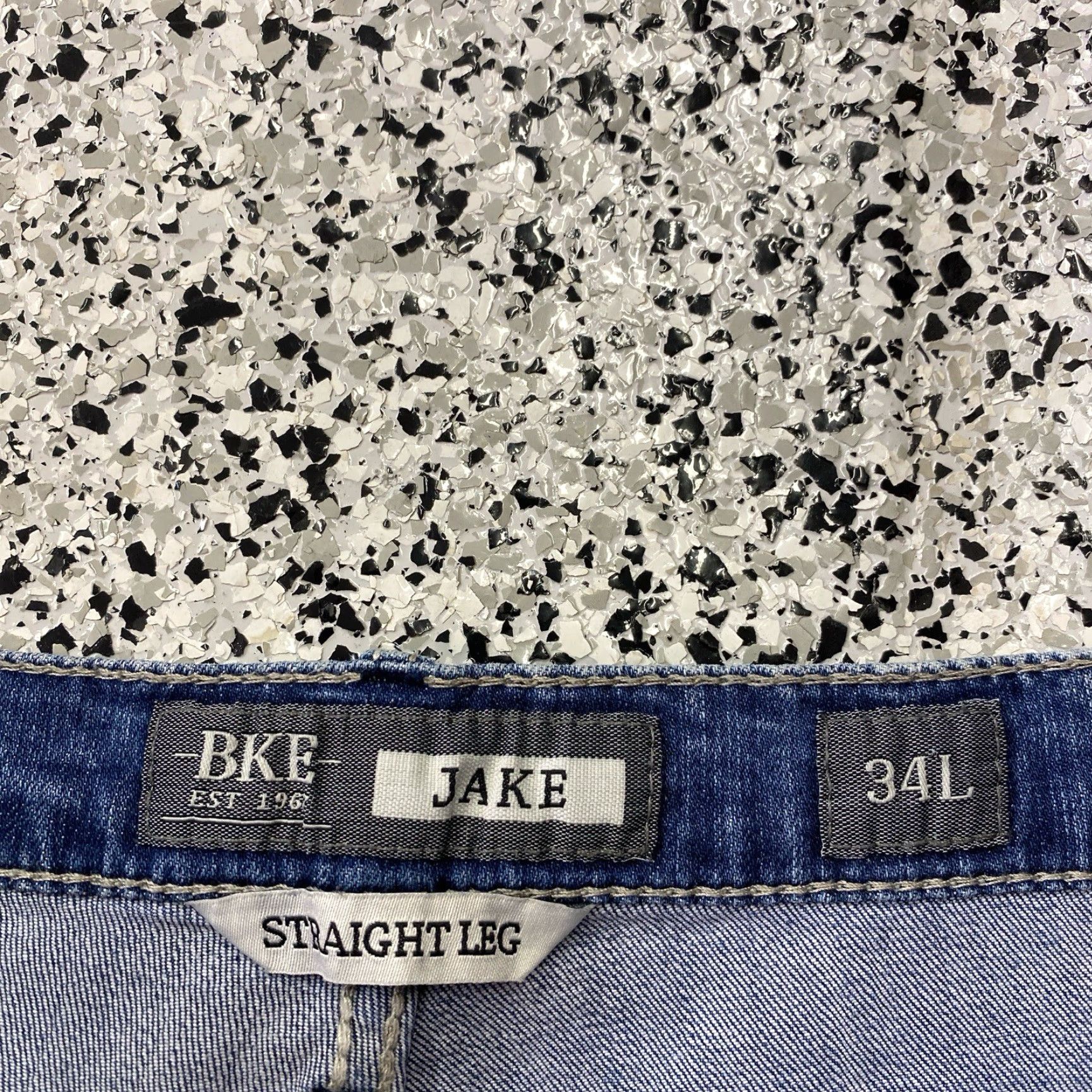 Vintage BKE Jake Straight Jeans Mens 34L Blue Denim 5-Pocket Regular Fit Straight Leg Casual Distressed Pocket Buckle Bke 34x32.5 Size US 34 / EU 50 - 4 Thumbnail