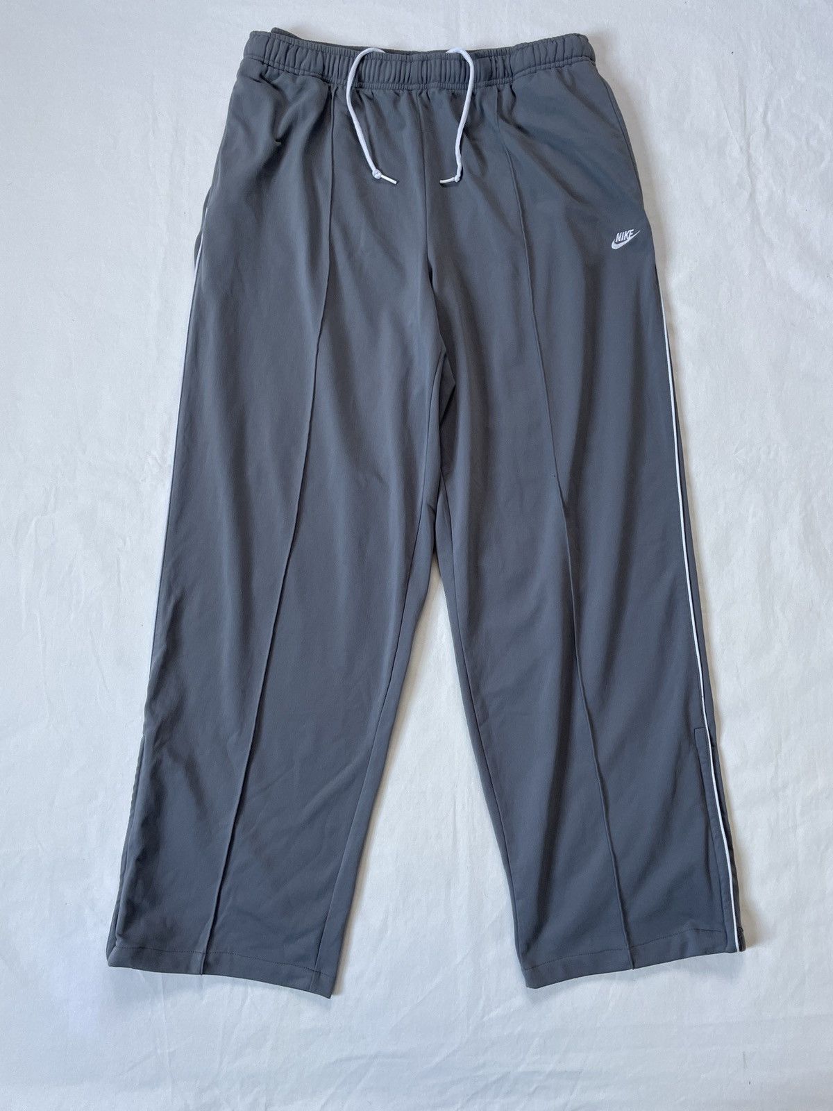 Nike × Vintage Vintage nike track sweatpants Size US 36 / EU 52 - 1 Thumbnail