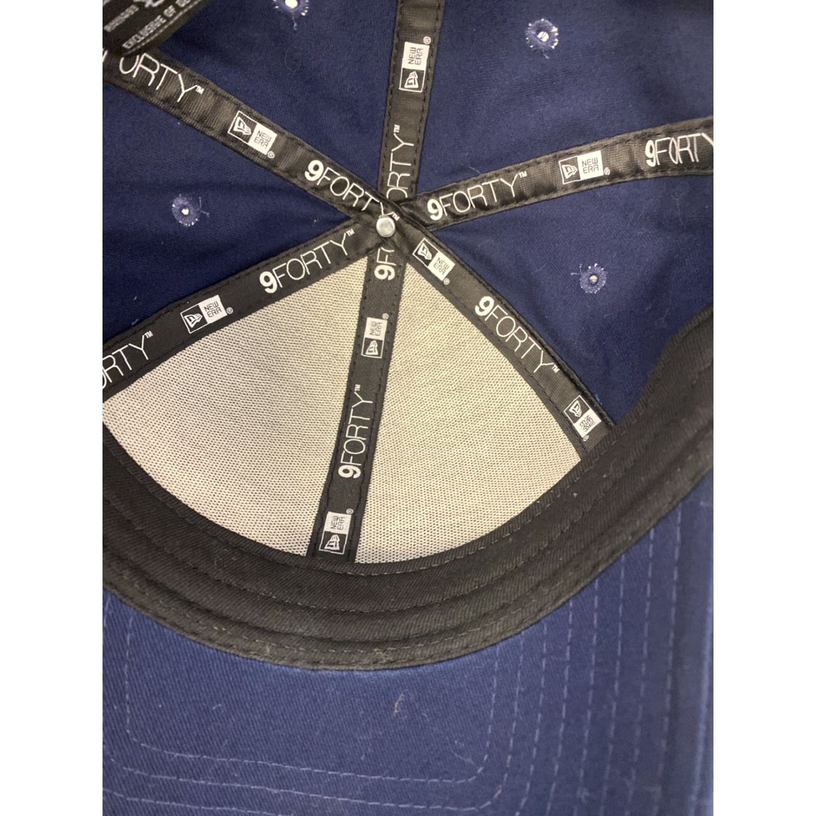 New Era RARE New Era New England Patriots Glitter Sequin Baseball Cap Women’s OS Navy Blue Patriotic Size ONE SIZE - 6 Thumbnail