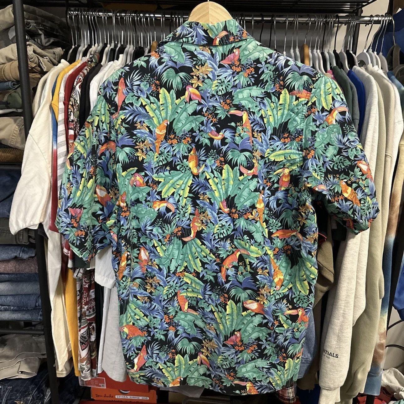 Vintage Vintage Toucan Dance Hawaiian Shirt Tropical Bird AOP Button Size US M / EU 48-50 / 2 - 4 Thumbnail