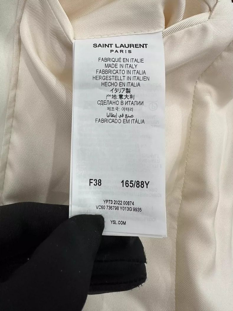 Yves Saint Laurent YSL White Silk Satin Women's Blazer-2506 Size M / US 6-8 / IT 42-44 - 6 Thumbnail